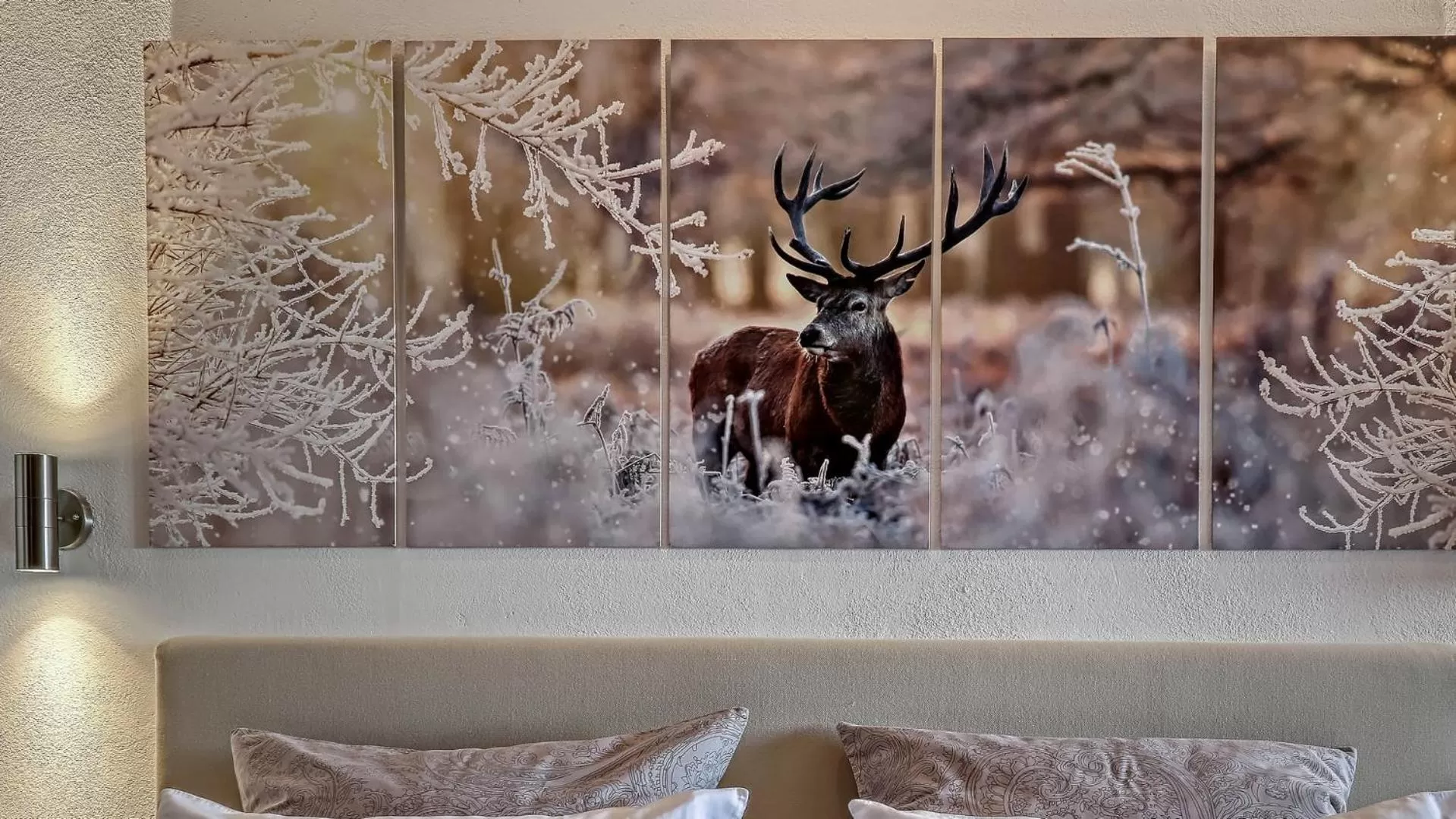 Property building, Other Animals in Suit' & Frühstück Zum Latschen - Adults Only