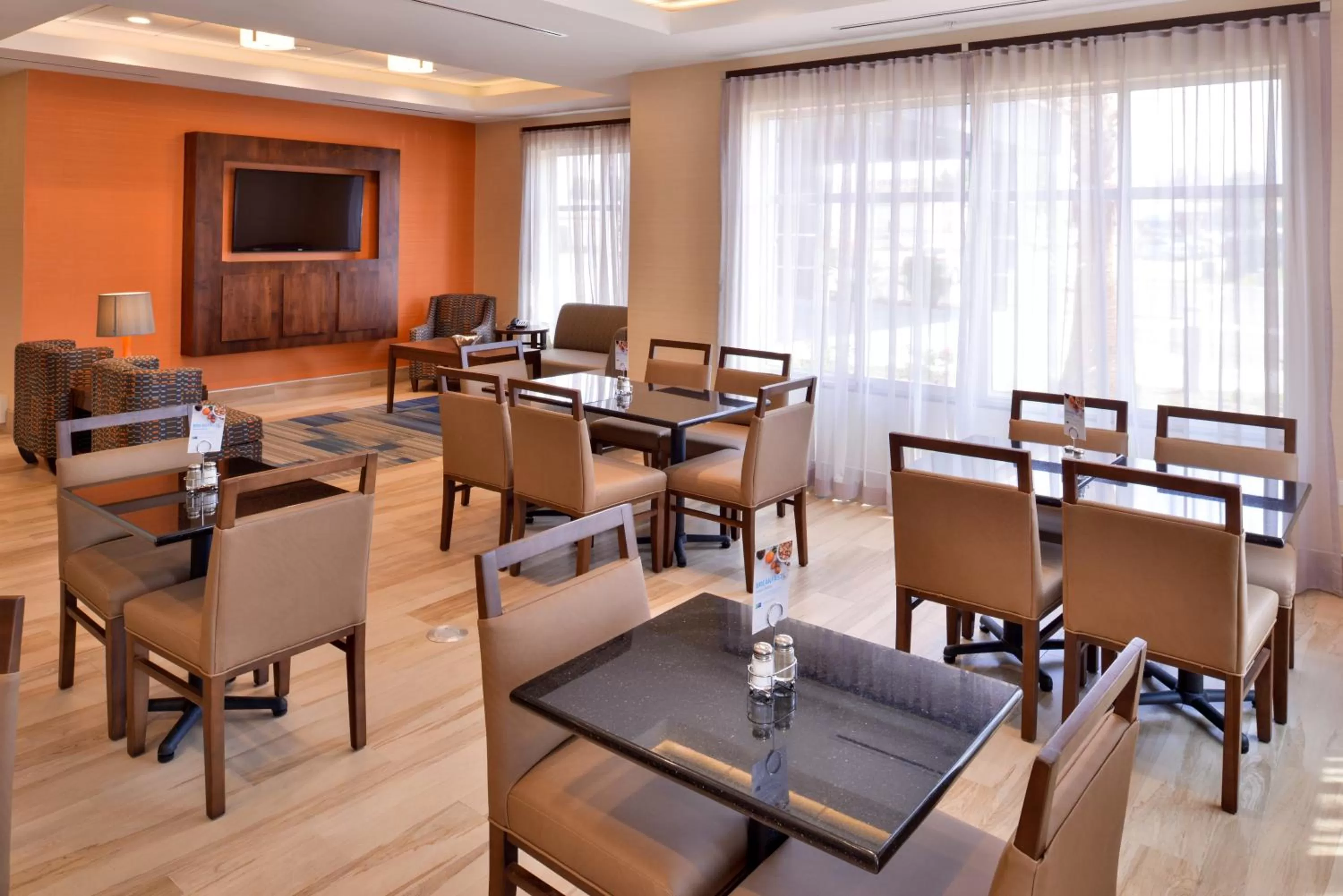 Lobby or reception in Holiday Inn Express Hotels & Suites Loma Linda by IHG