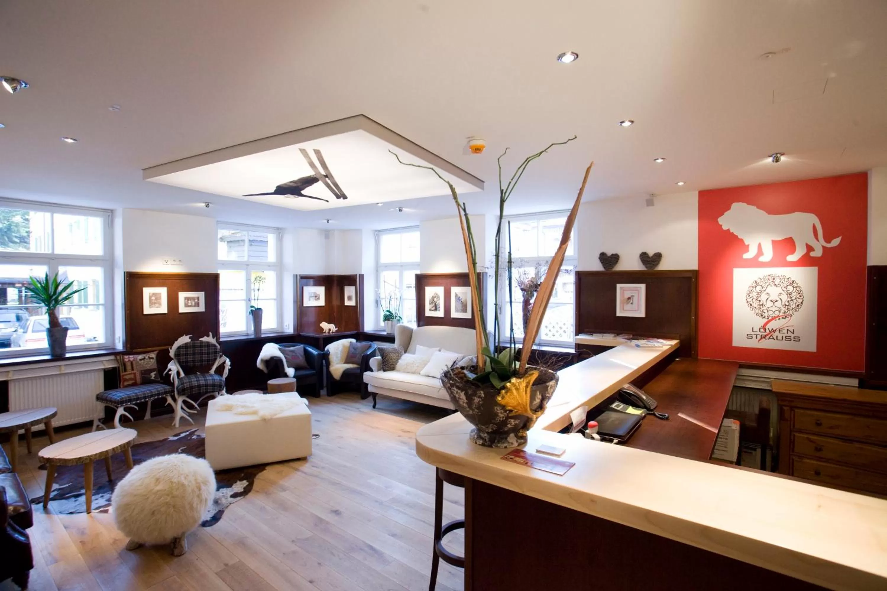 Lobby or reception, Lobby/Reception in Alpin Lifestyle Hotel Löwen & Strauss