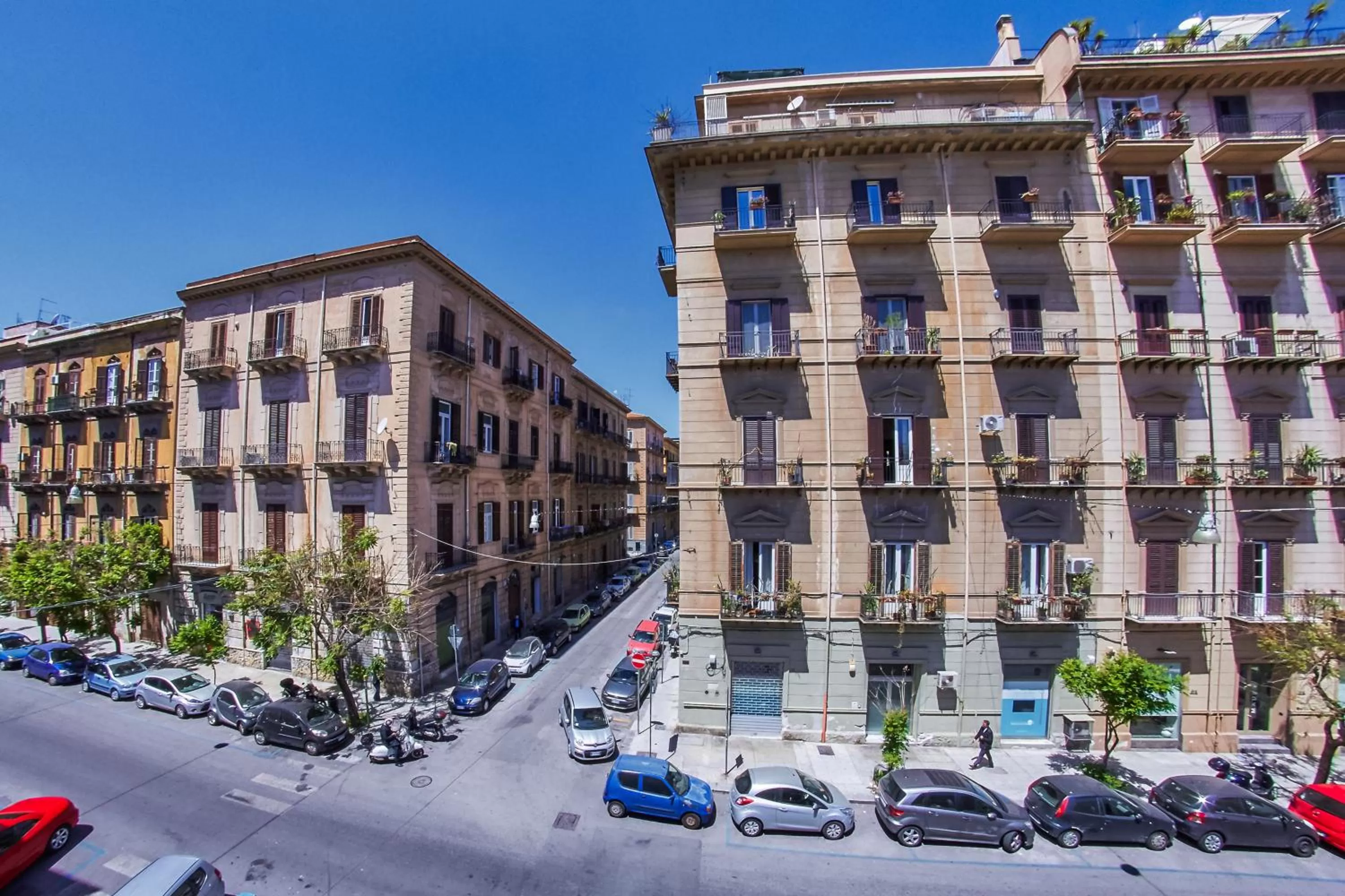 Property Building in Palermo Blu - Monacò rooms