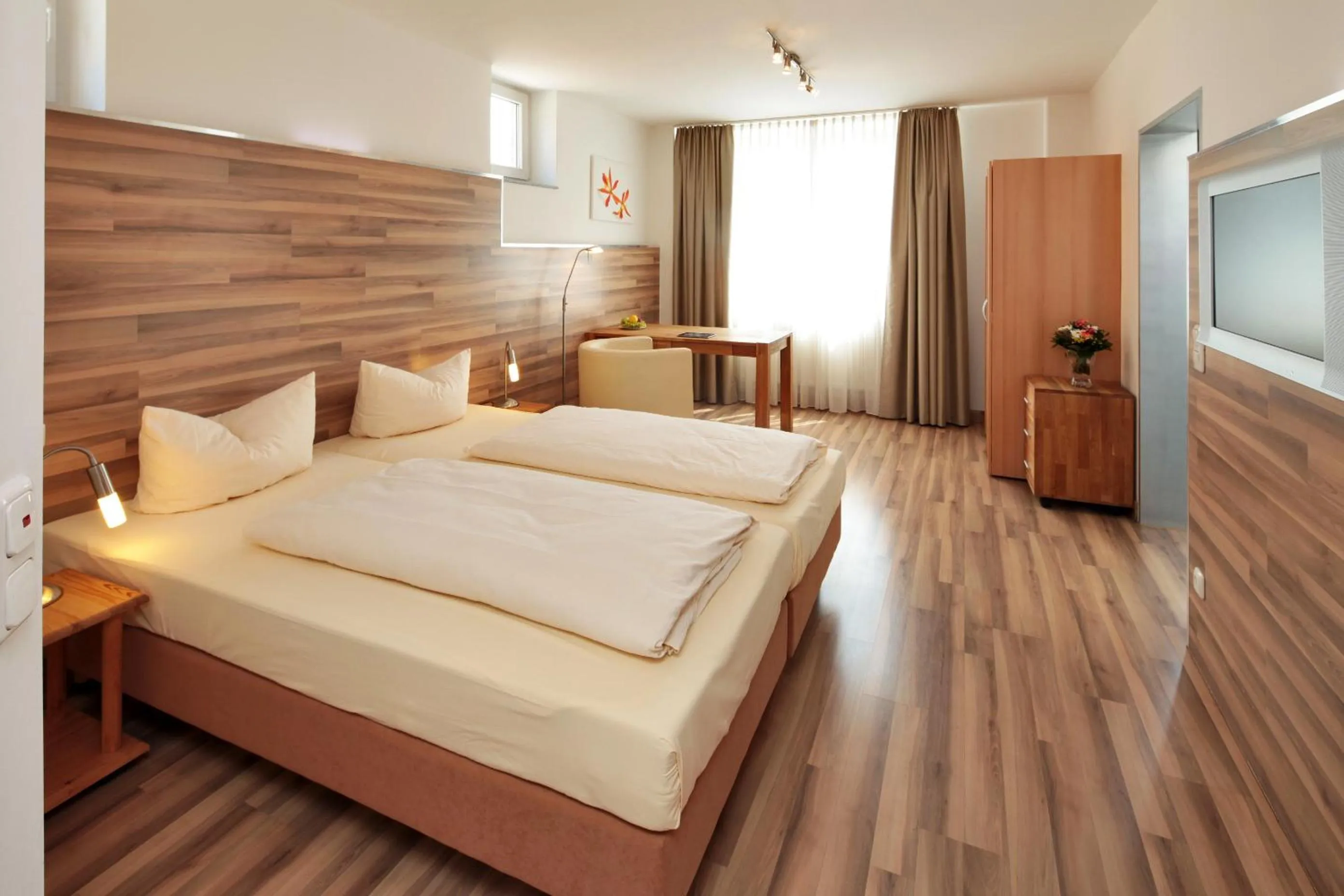 TV and multimedia, Bed in Petul Apart Hotel Residenz