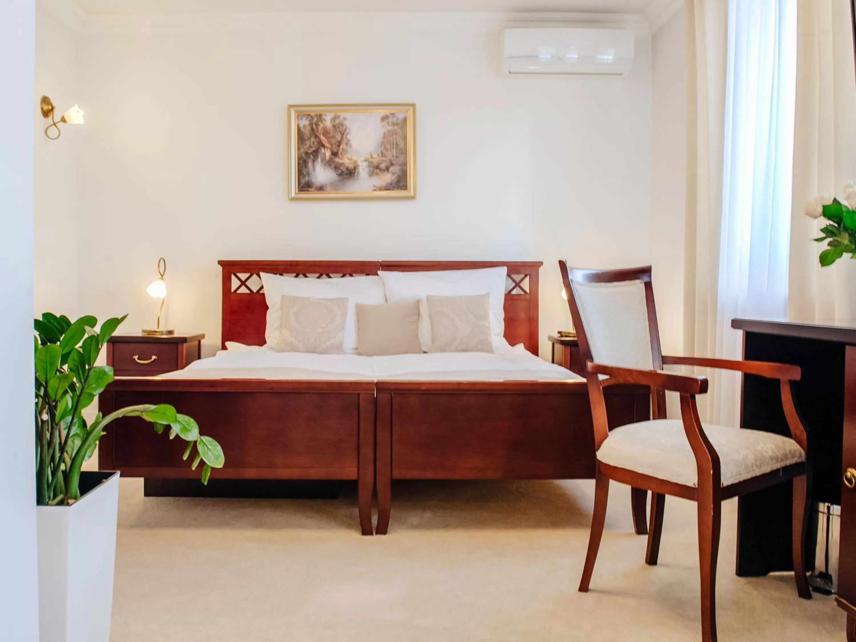 Bed in Hotel Koloseum