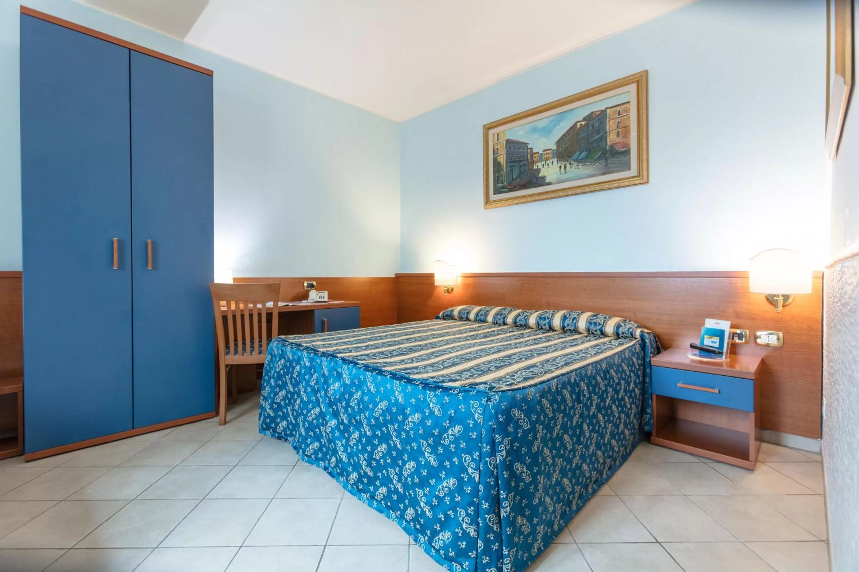 Day, Bed in Hotel Borgo Del Mare