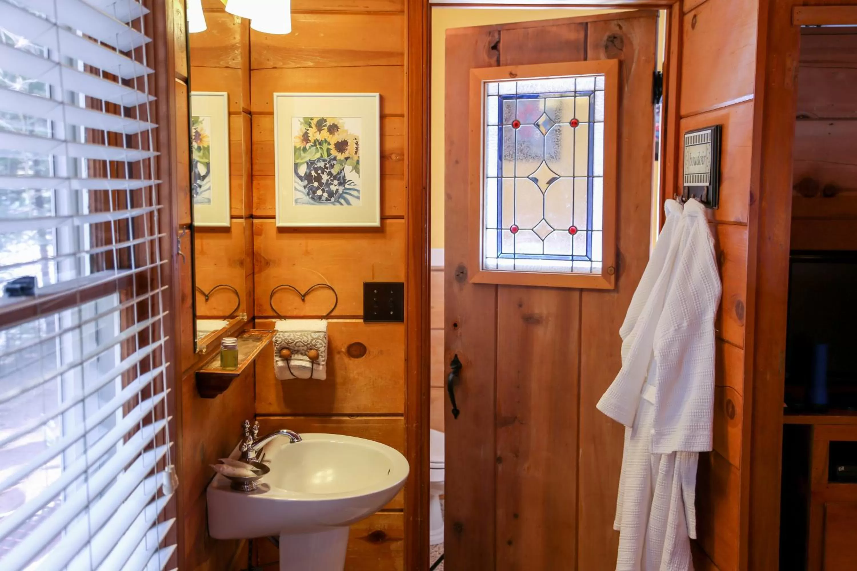 Elliott House Boutique Inn