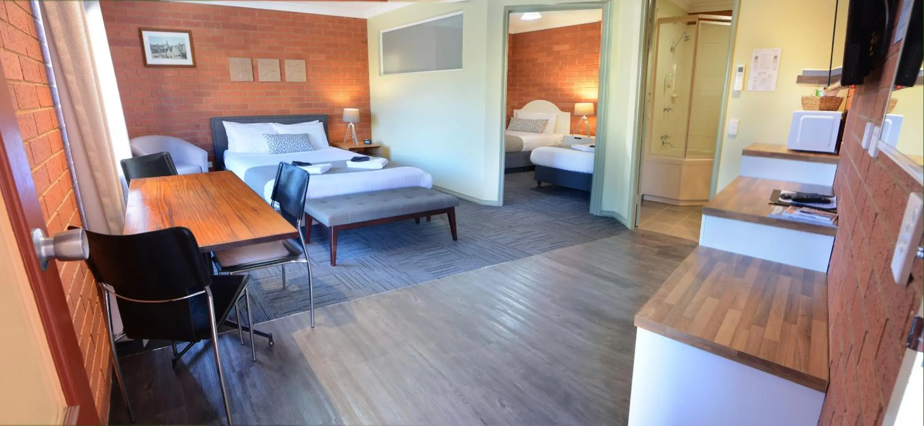 Family Room with Bath in Bendigo Goldfields Motor Inn Family Room with Bath in Bendigo Goldfields Motor Inn