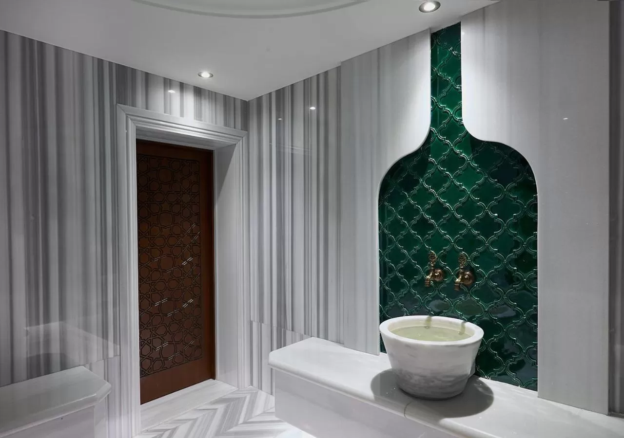 Hot Spring Bath in Dundar Hotel & Spa