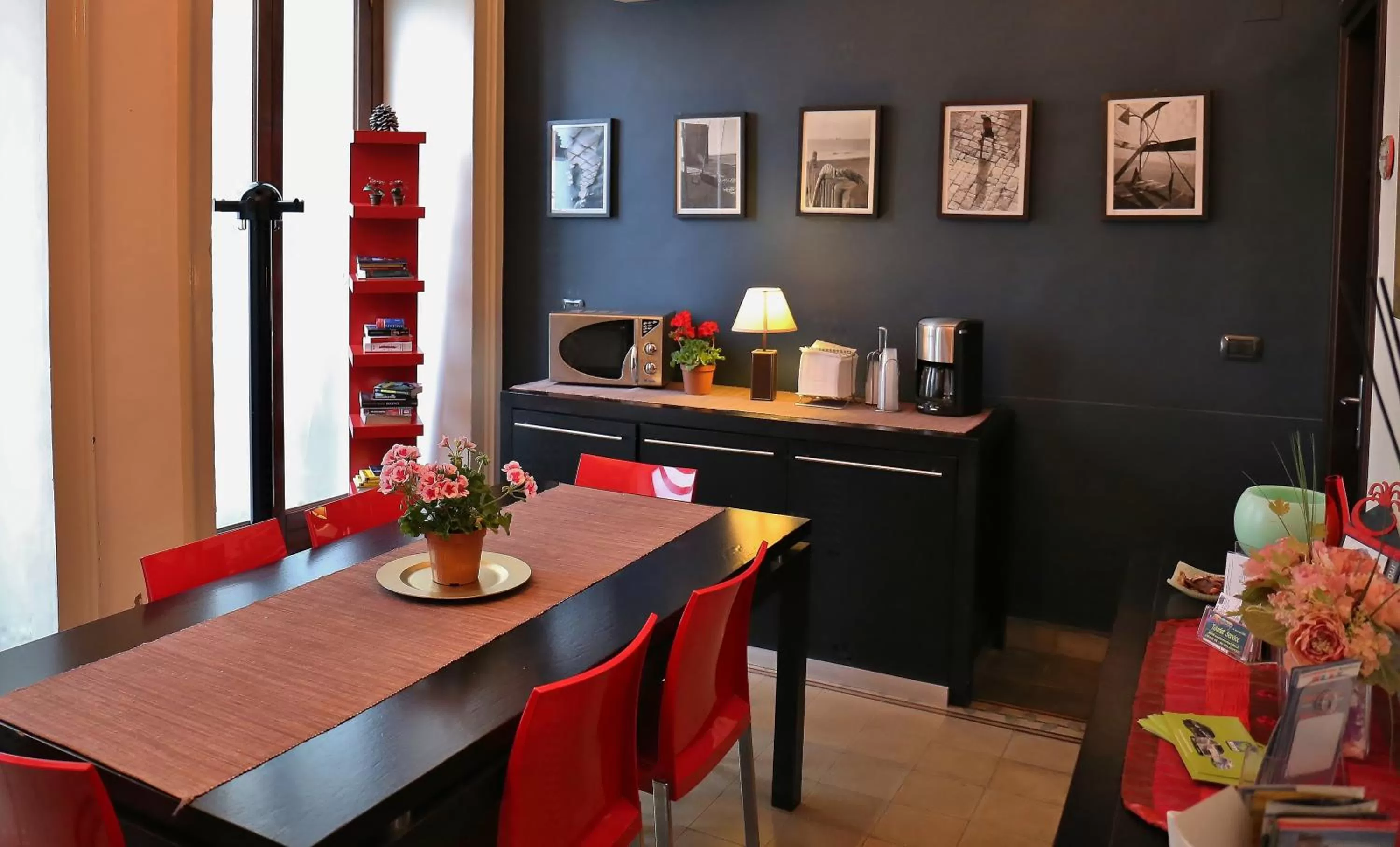 Lobby or reception in B&B Opera