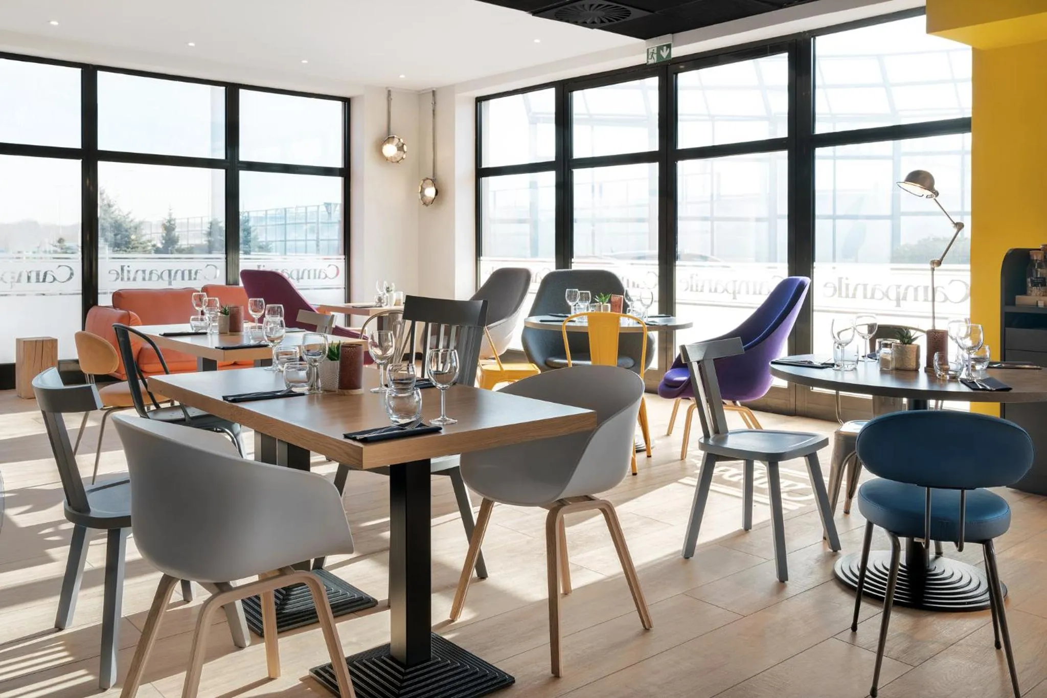 Lounge or bar in Campanile Katowice