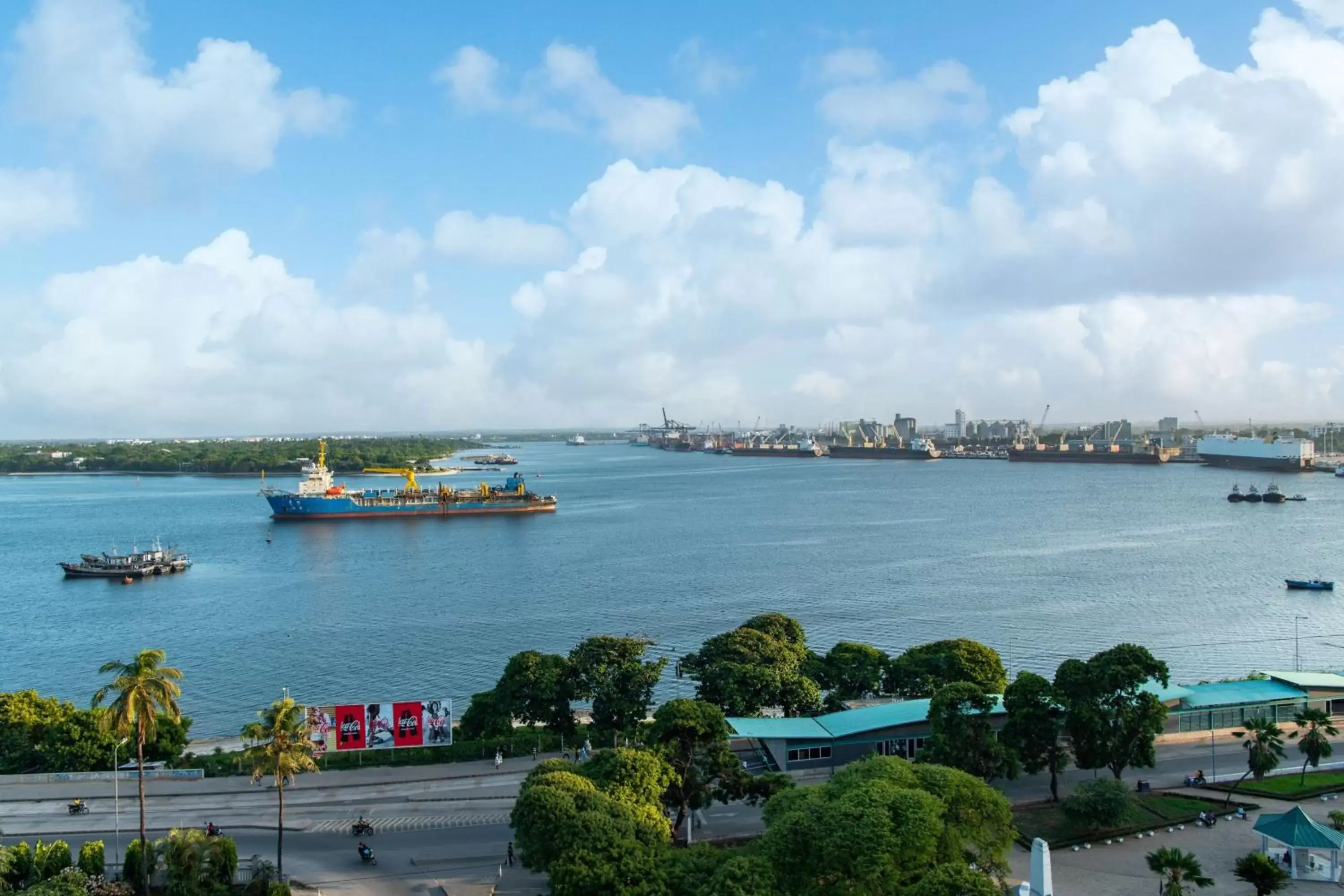 Harbor View, 1 Bedroom Suite - single occupancy in Four Points by Sheraton Dar es Salaam New Africa Harbor View, 1 Bedroom Suite - single occupancy in Four Points by Sheraton Dar es Salaam New Africa