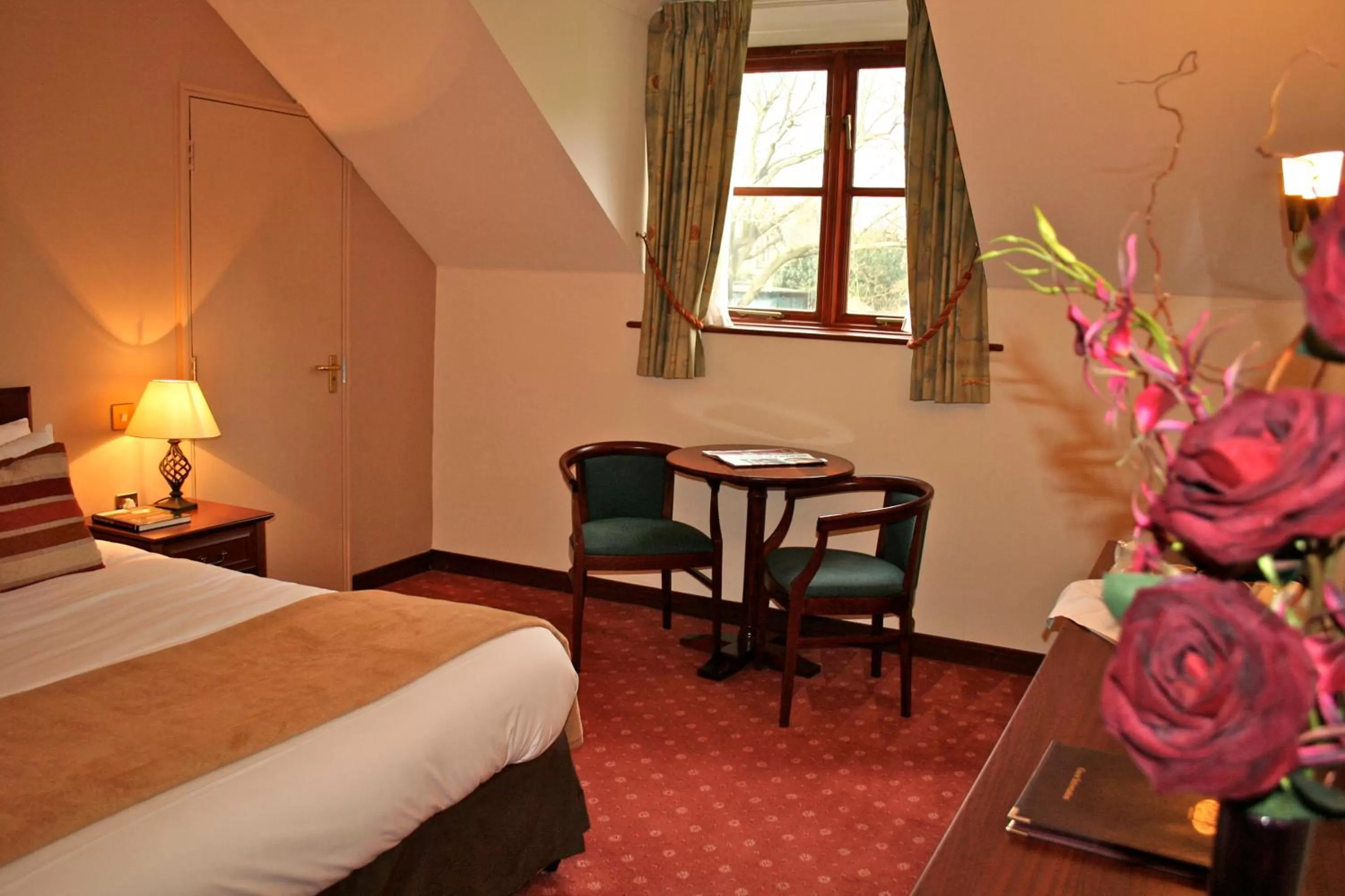 Photo of the whole room, Bed in Ellington Lodge at The Concorde