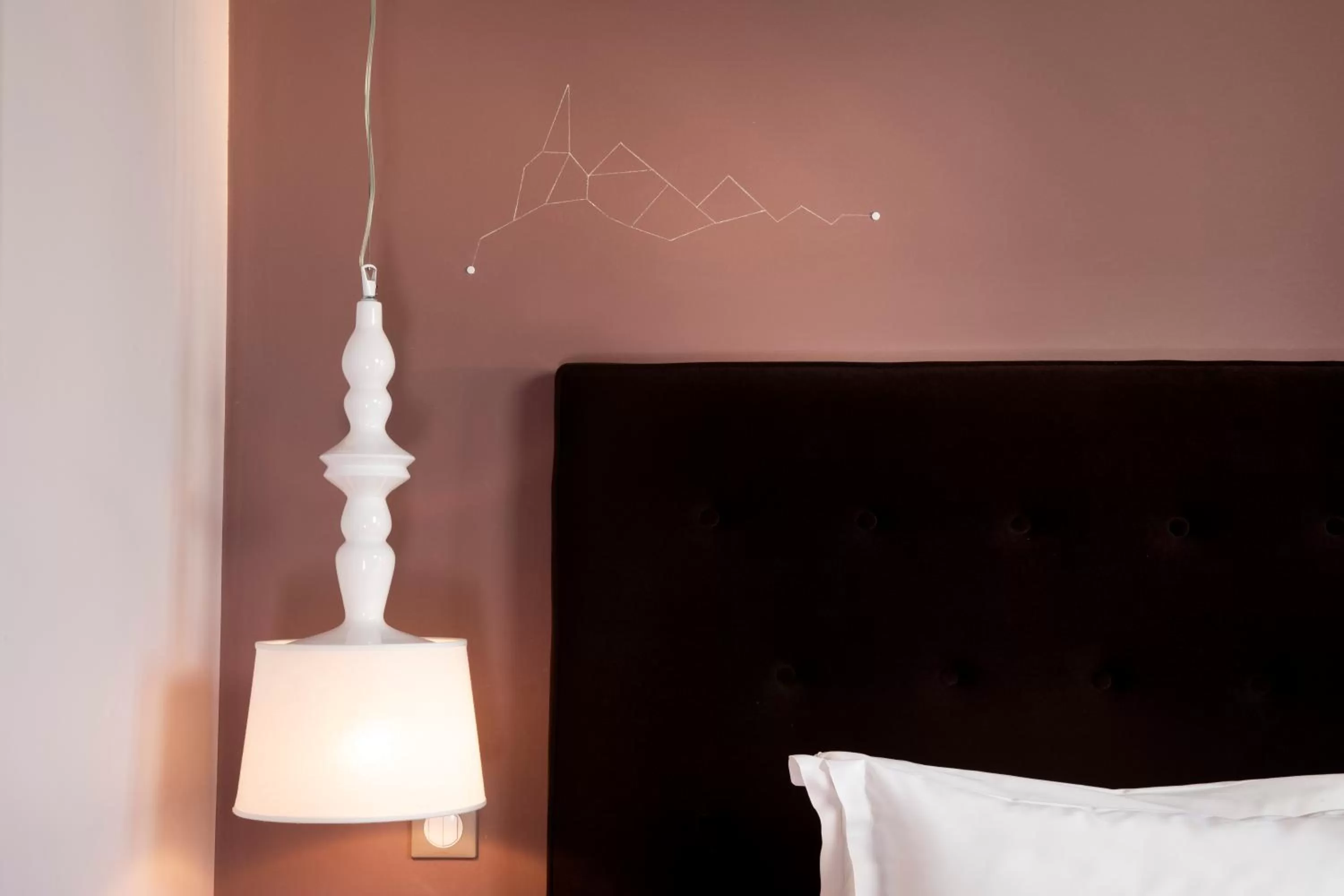 Decorative detail, Bed in Hôtel Marais Hôme