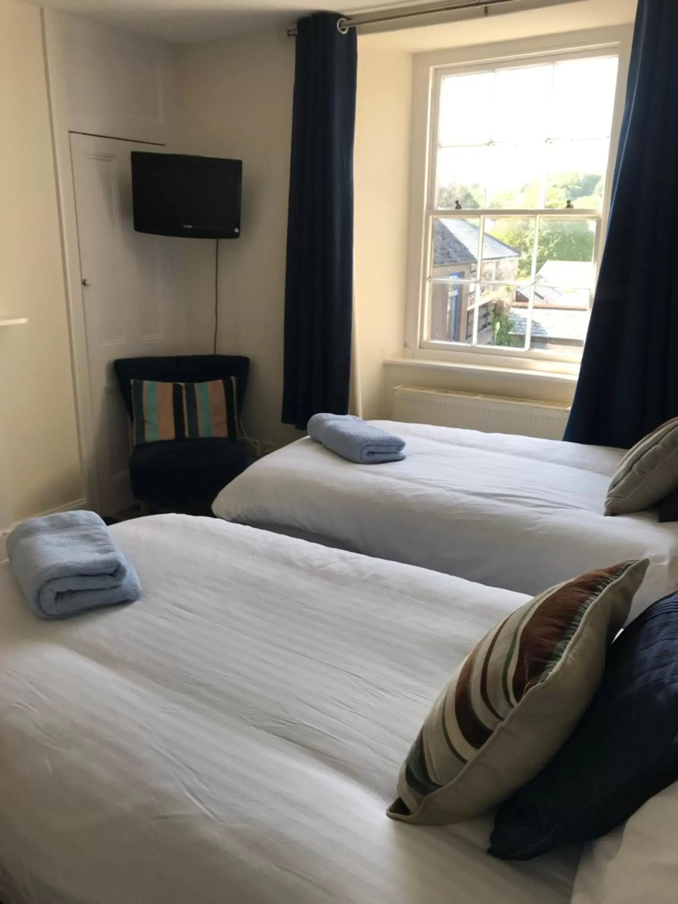 Deluxe Twin Room in No 52 bed and breakfast Deluxe Twin Room in No 52 bed and breakfast