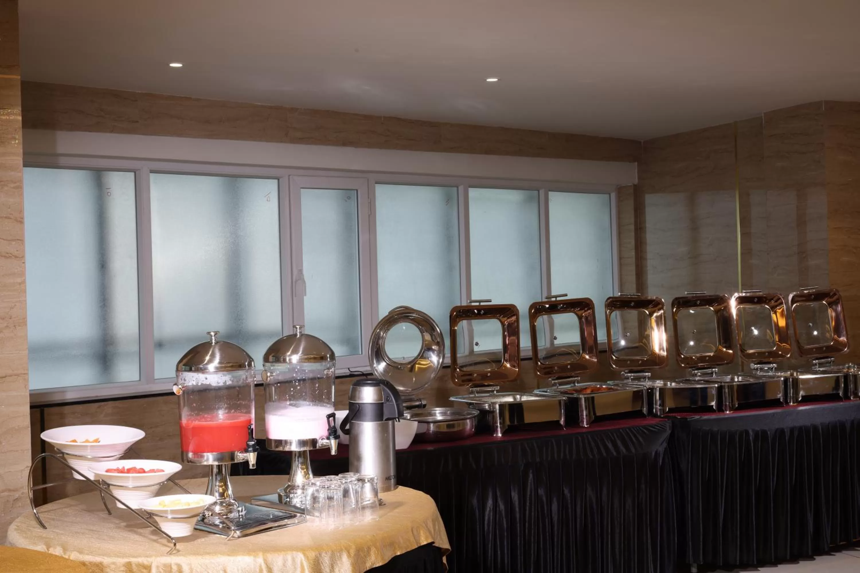 Breakfast in Royal Plaza Suites by RAK Rooms, Mangaluru