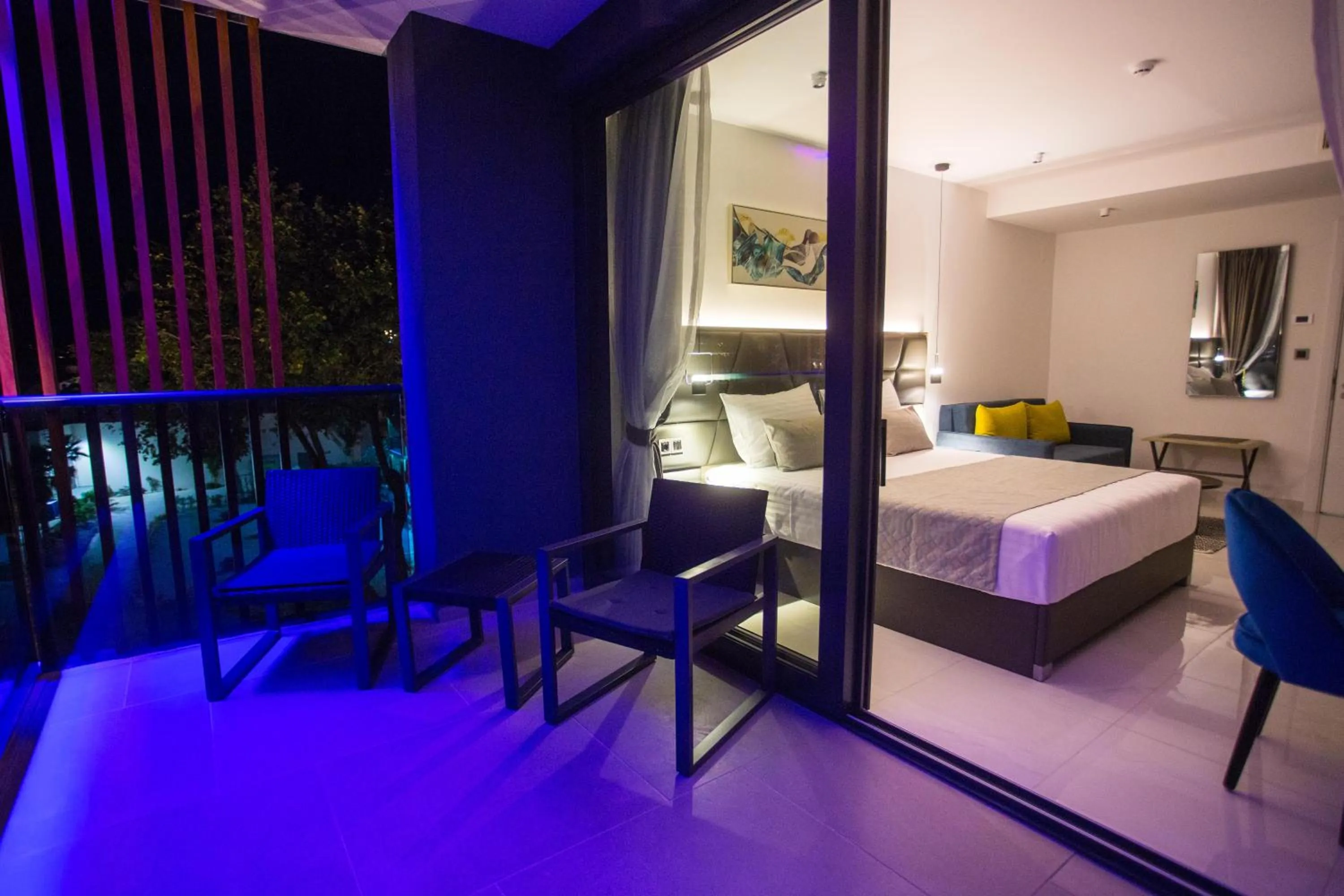 Night, Bed in LIBERTY PLAZA