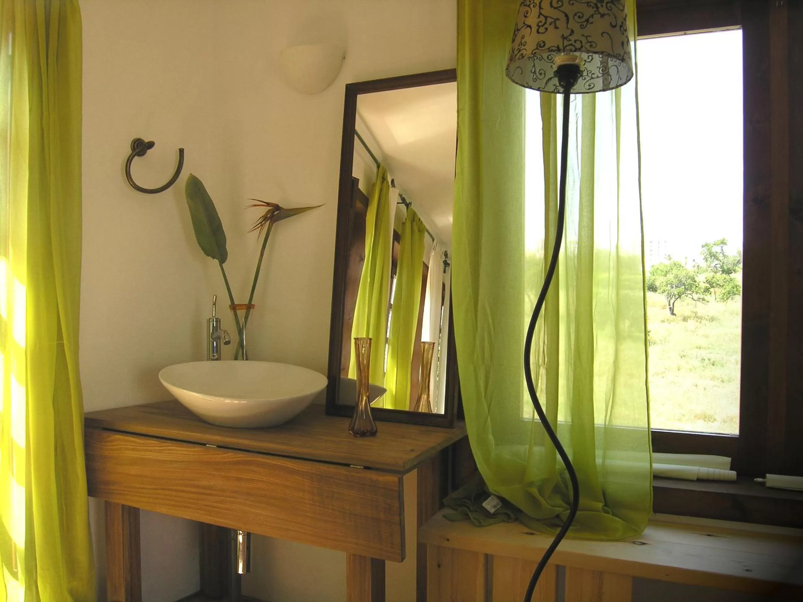 Bathroom in Uma Casa a Beira Sol