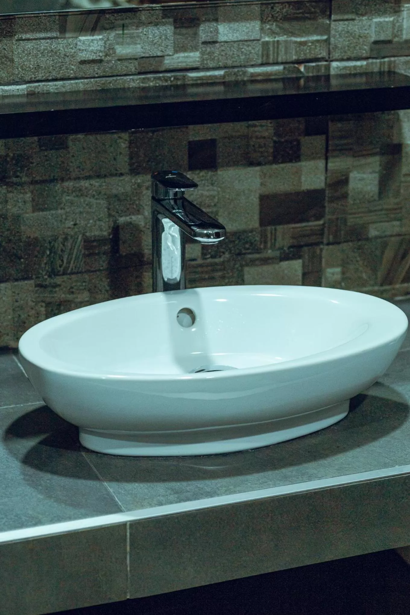 Bathroom in Noble House Hotel