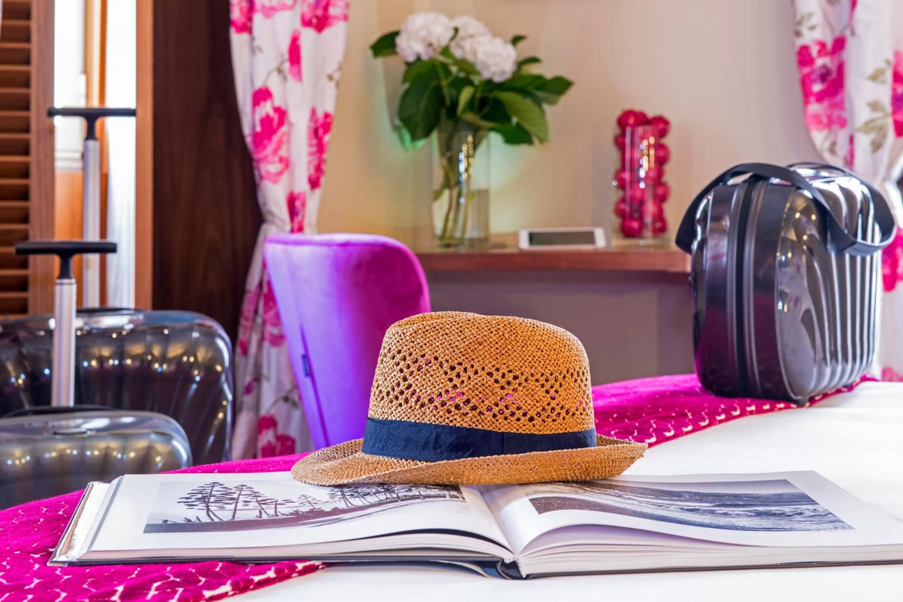 Decorative detail in Hotel Beau Rivage