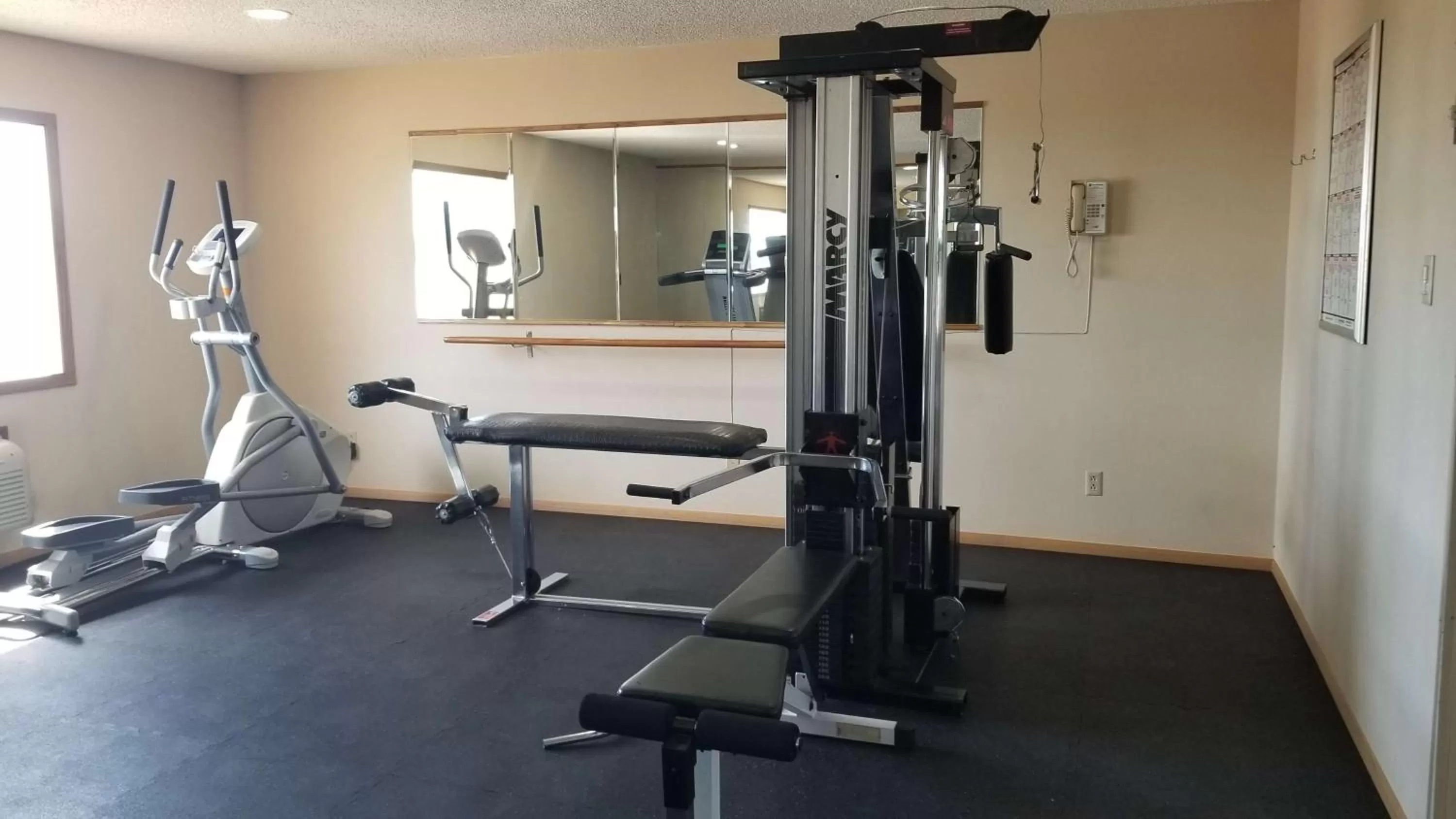 Fitness centre/facilities in Best Western Movie Manor