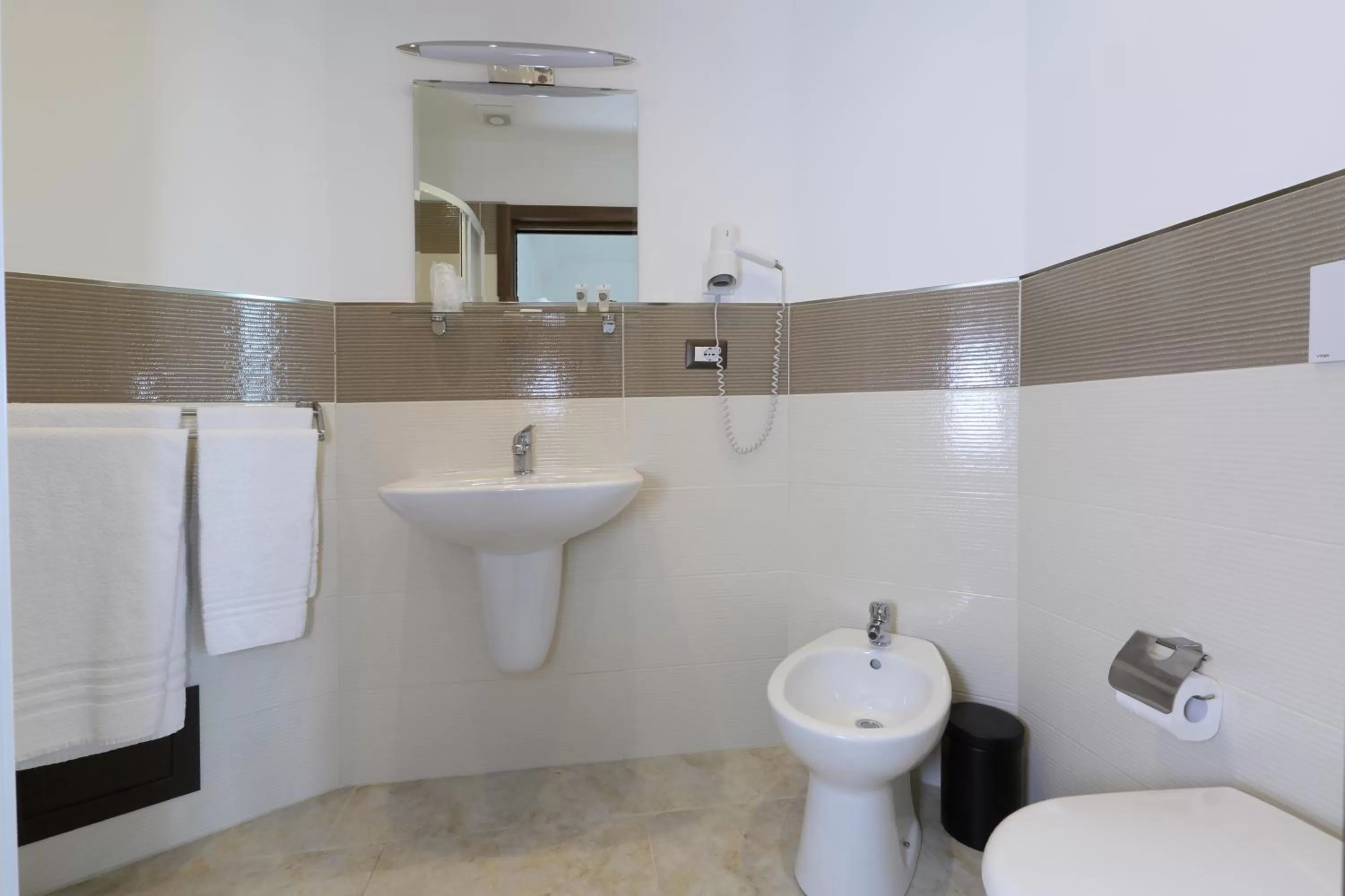 Bathroom in Villa Astoria