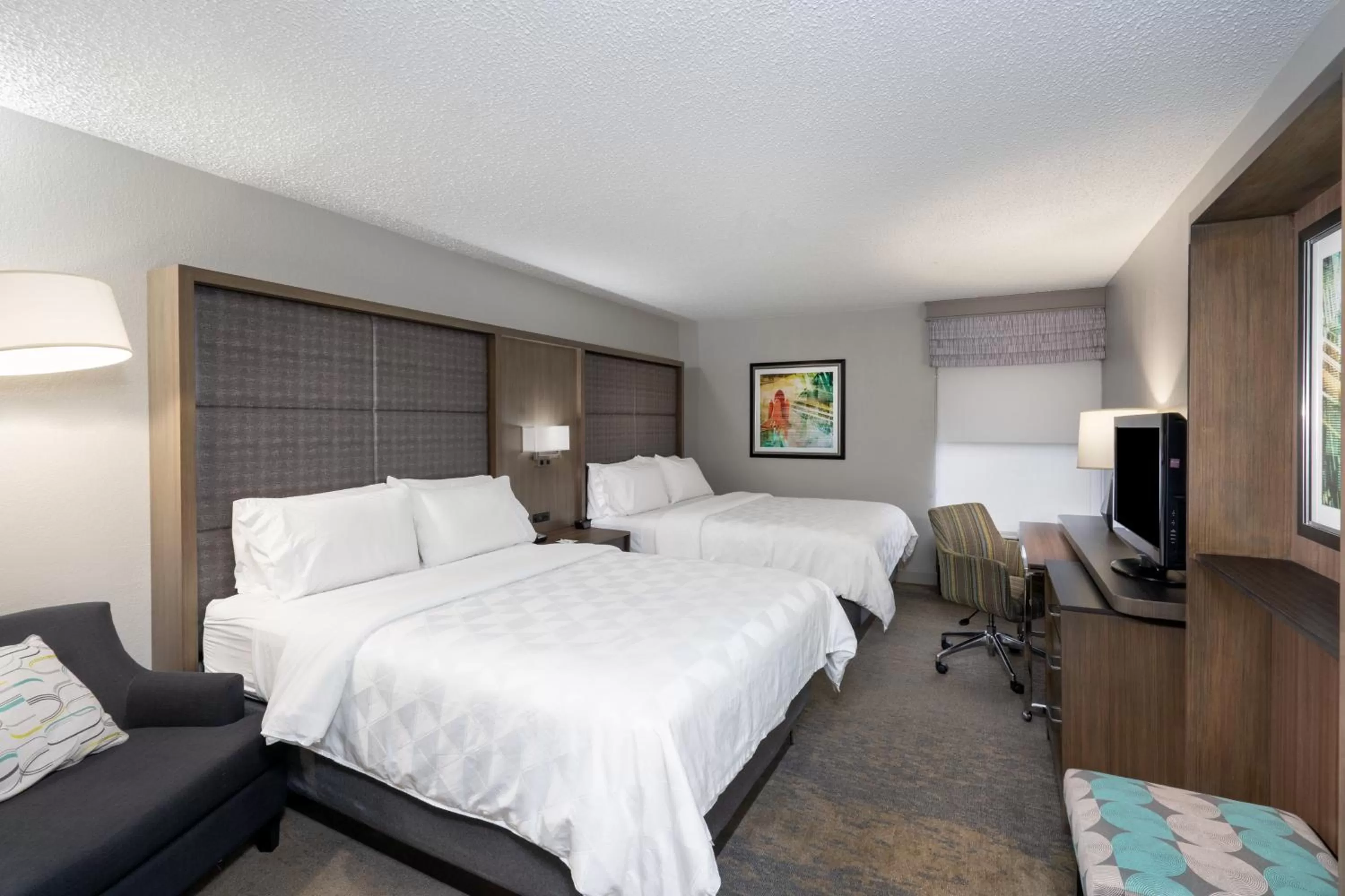 Photo of the whole room, Bed in Holiday Inn Huntsville - Research Park by IHG