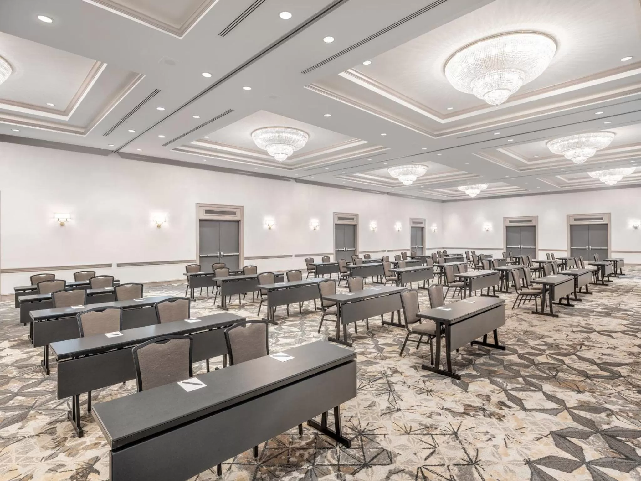 Meeting/conference room in Crowne Plaza College Park - Washington DC by IHG