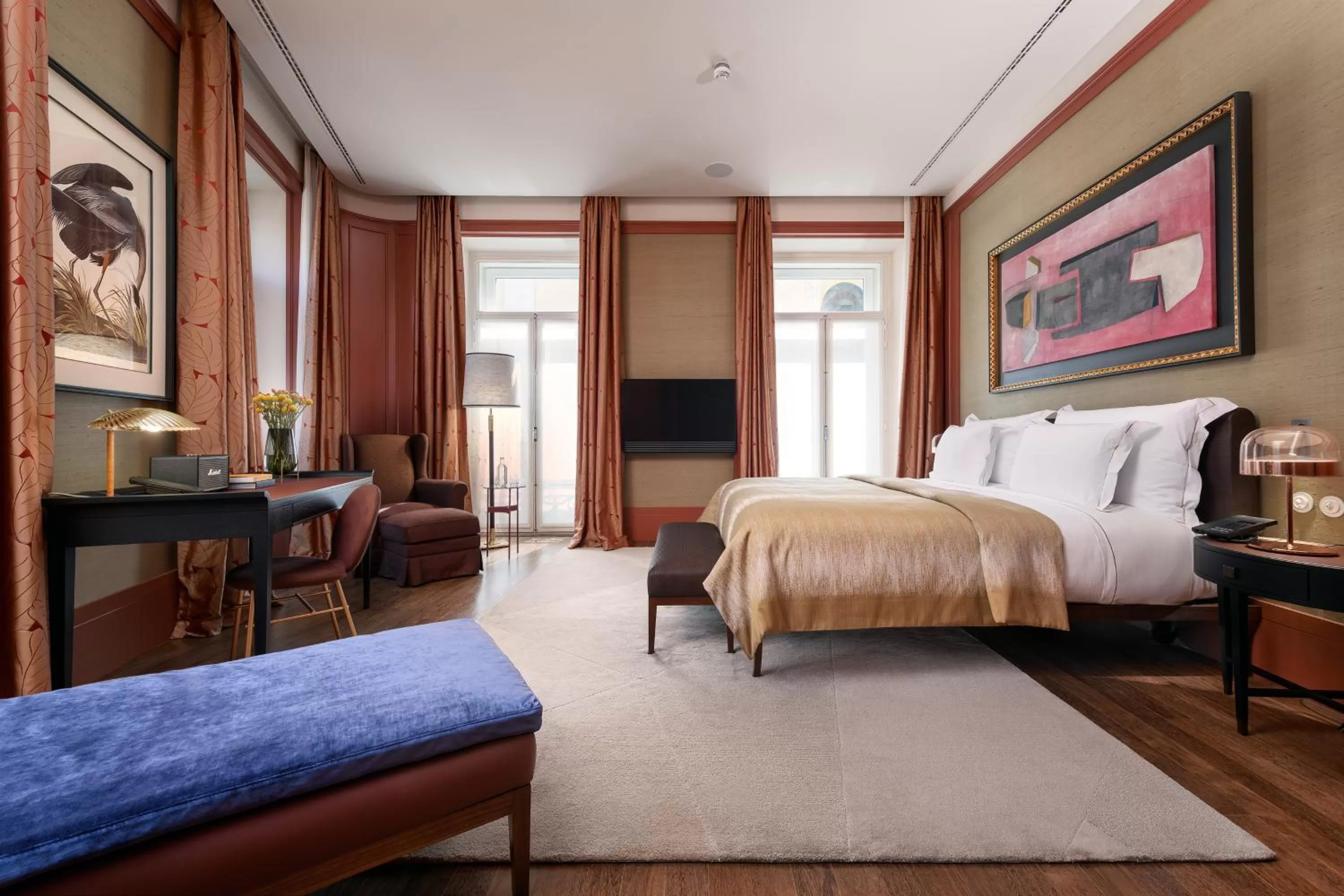 Photo of the whole room, Bed in Bairro Alto Hotel