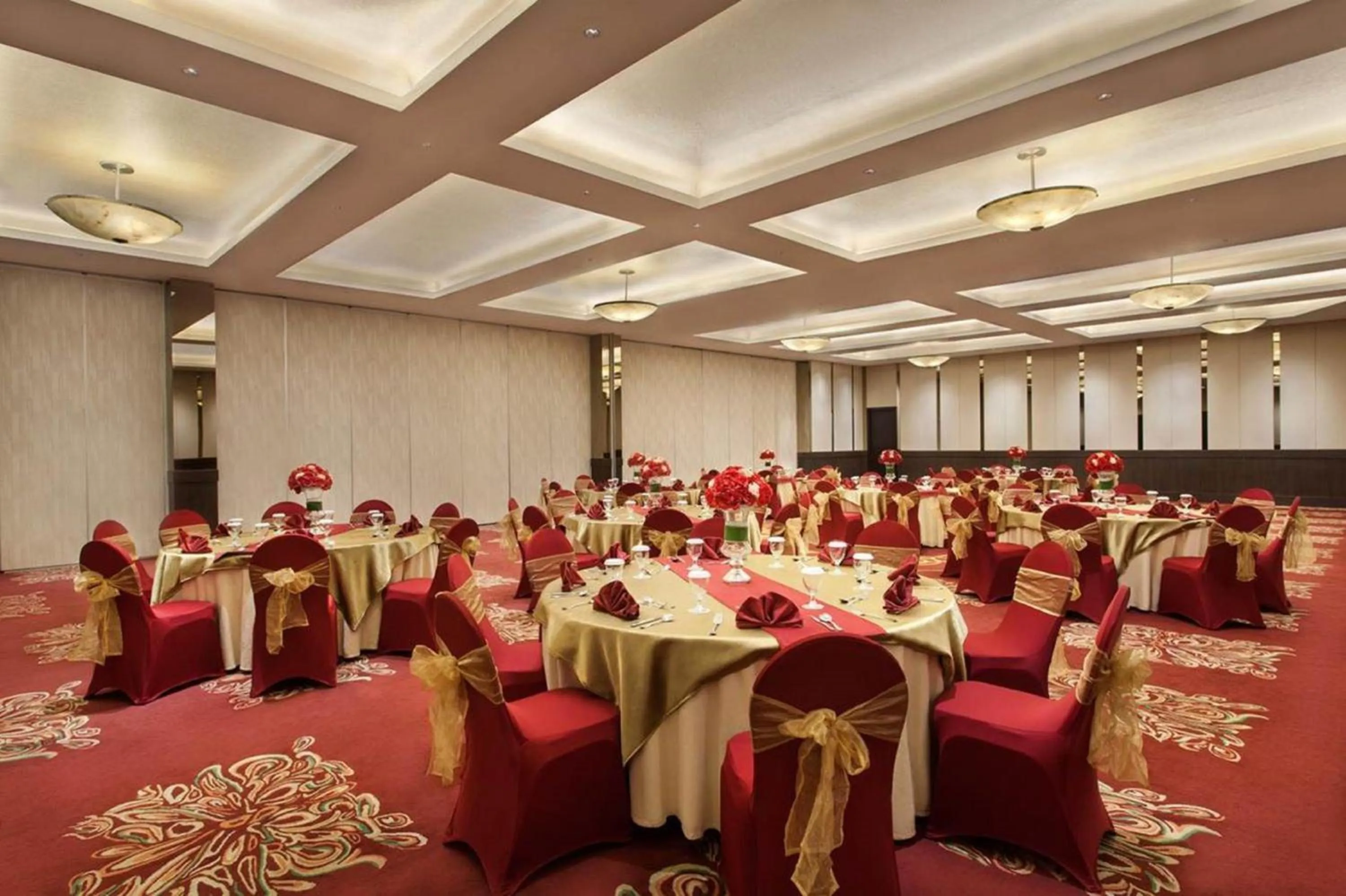 Banquet/Function facilities in Days Hotel & Suites by Wyndham Jakarta Airport