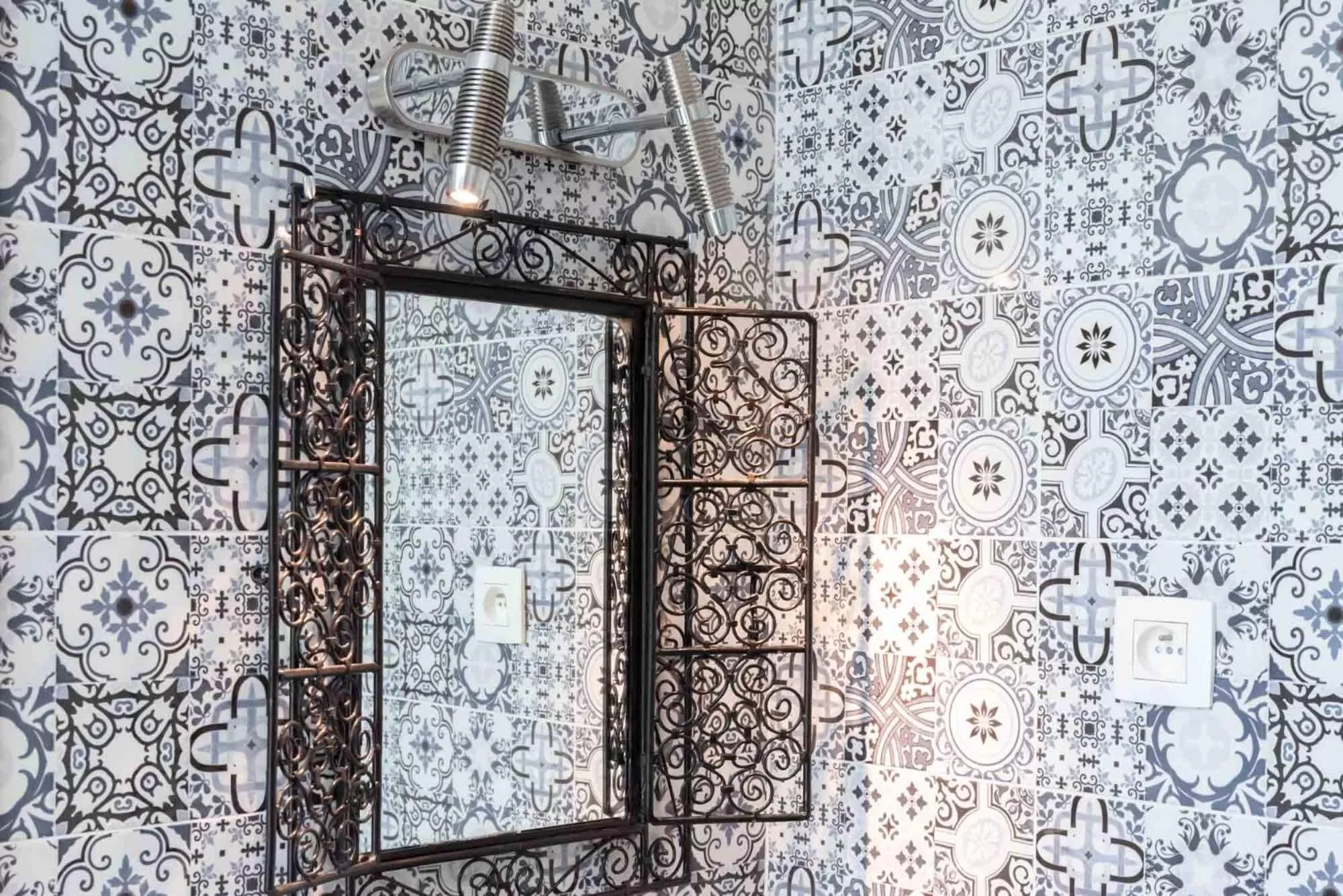 Bathroom in Ryad Mogador Liège