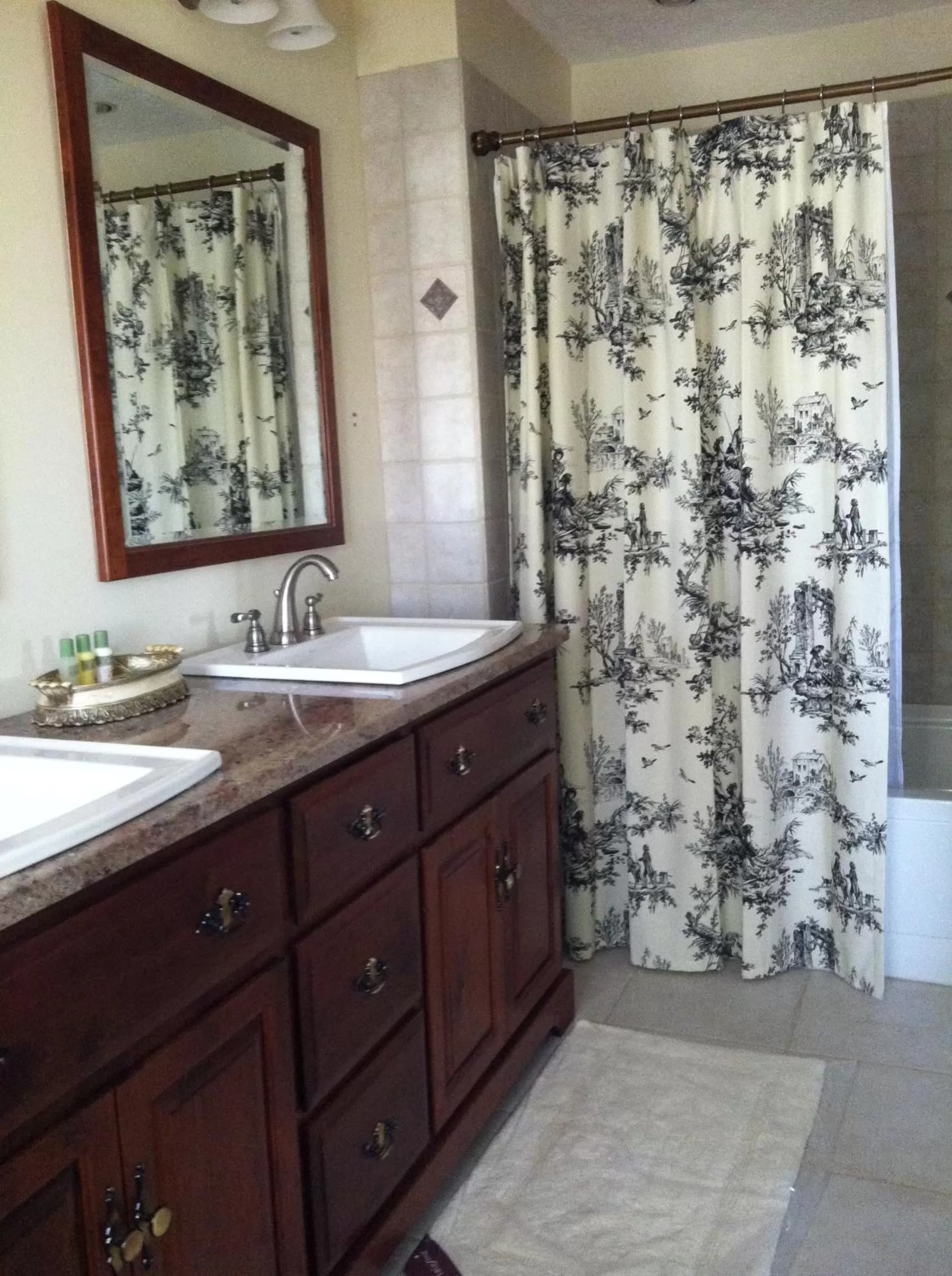 The Destination B&B llc