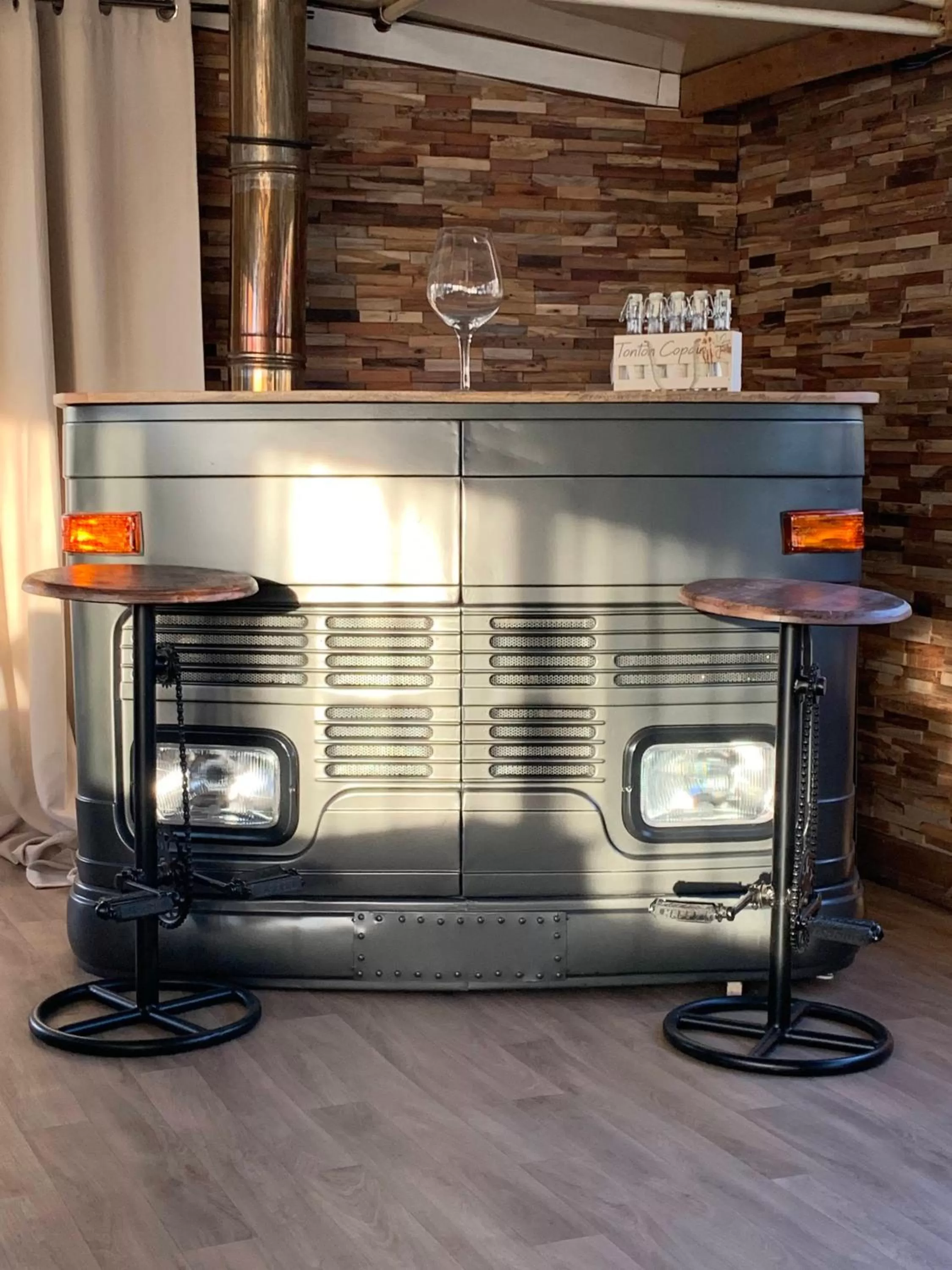 Living room in Péniche Le Pescalune - Chambre d'hôtes