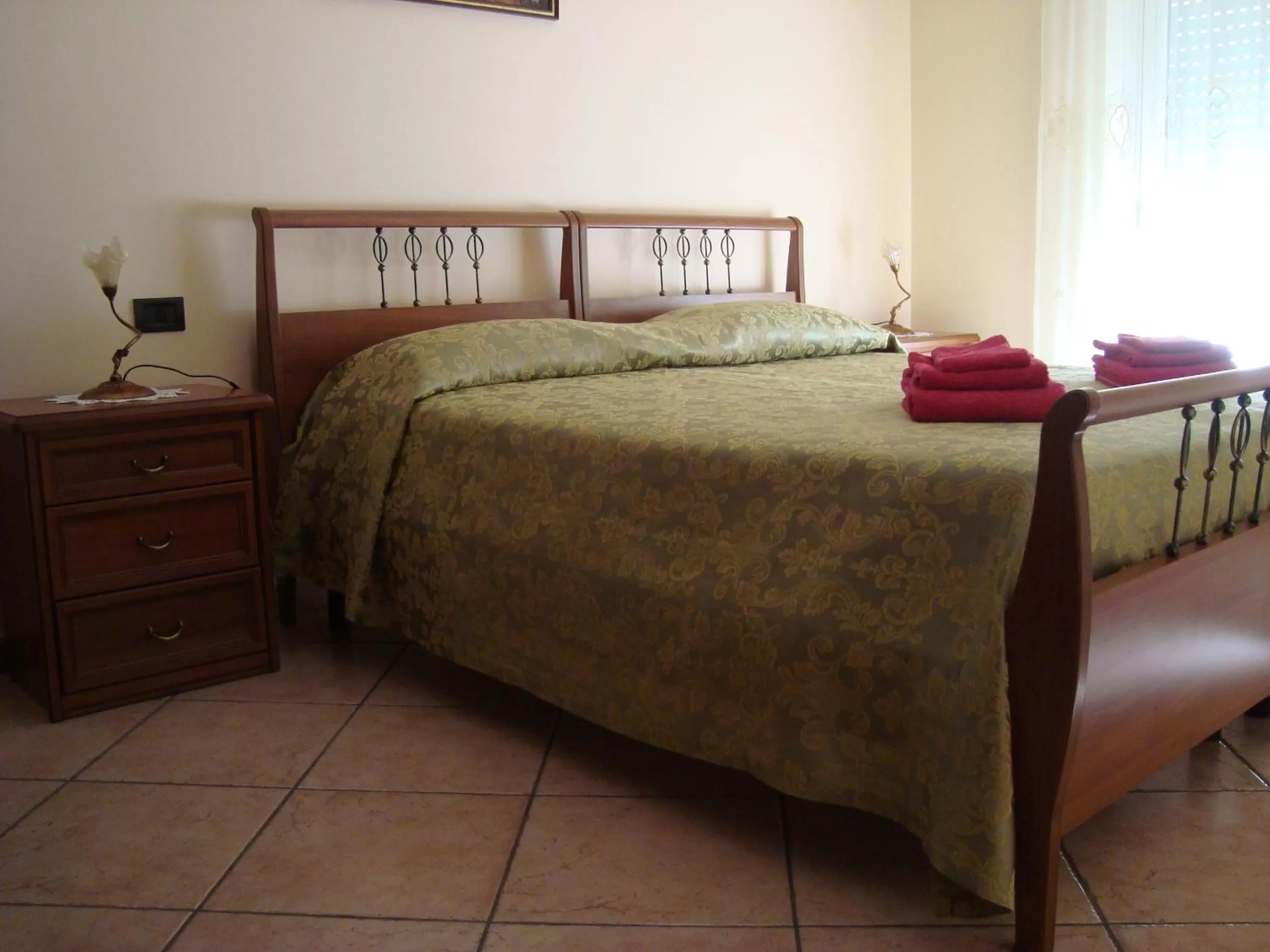 Triple Room with Mountain View in B&B Esperança