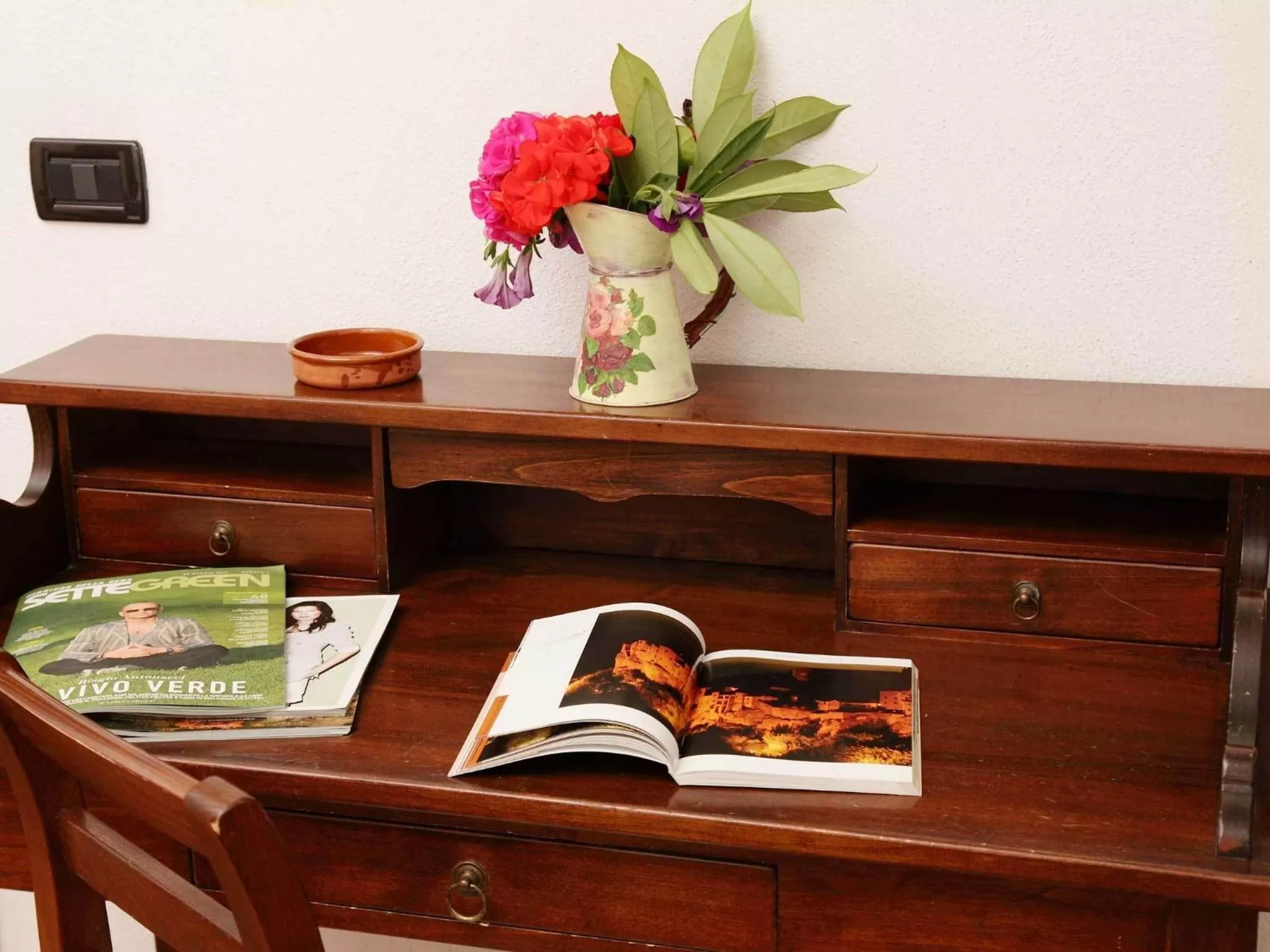 Decorative detail in Albergo Le Macinaie - Monte Amiata