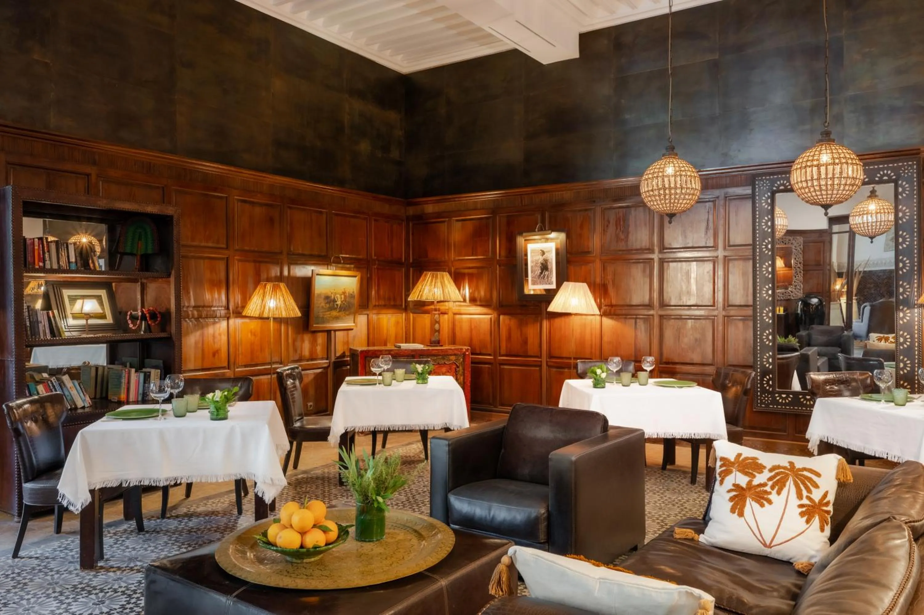 Restaurant/places to eat in La Villa des Orangers - Relais & Châteaux