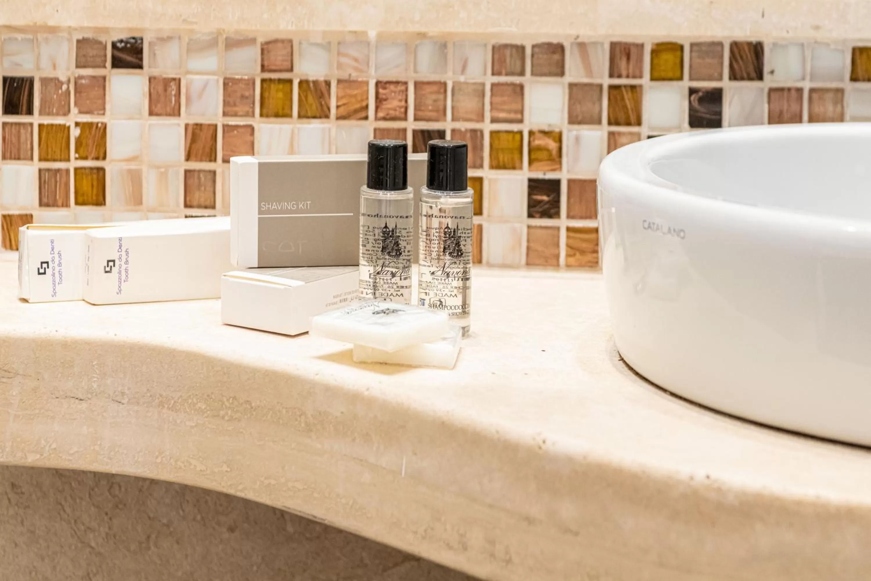 Bathroom in Hotel Navona