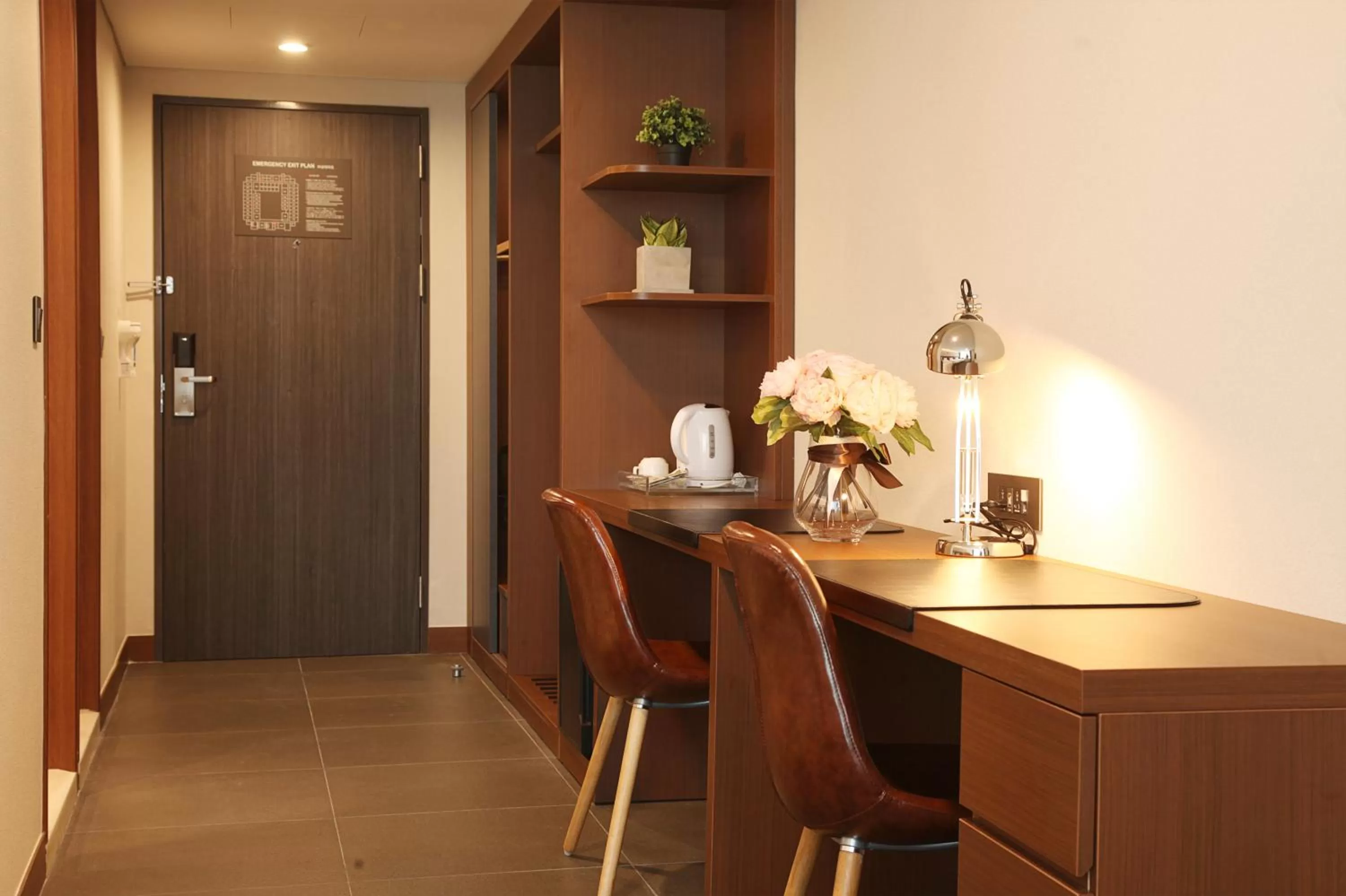 Decorative detail in Hotel Skypark Kingstown Dongdaemun