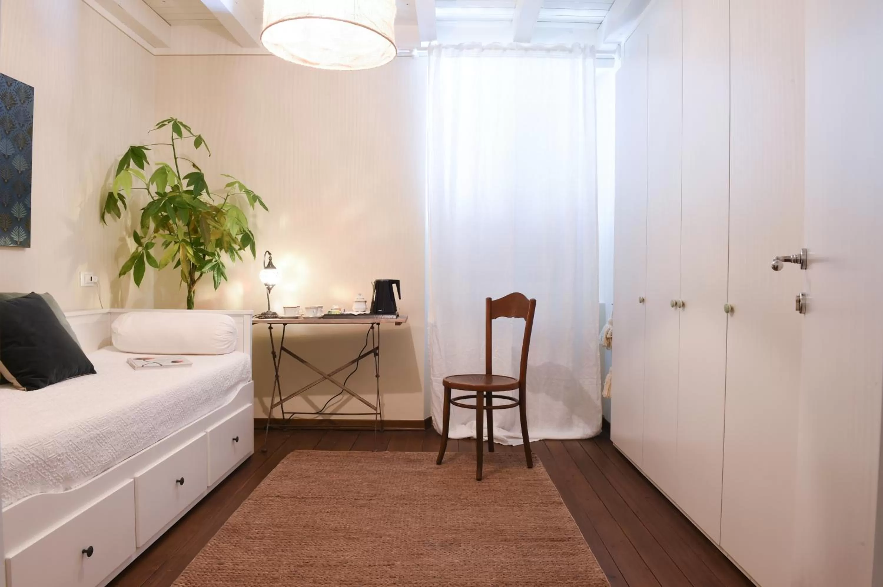 Bedroom in Il Giardino Segreto