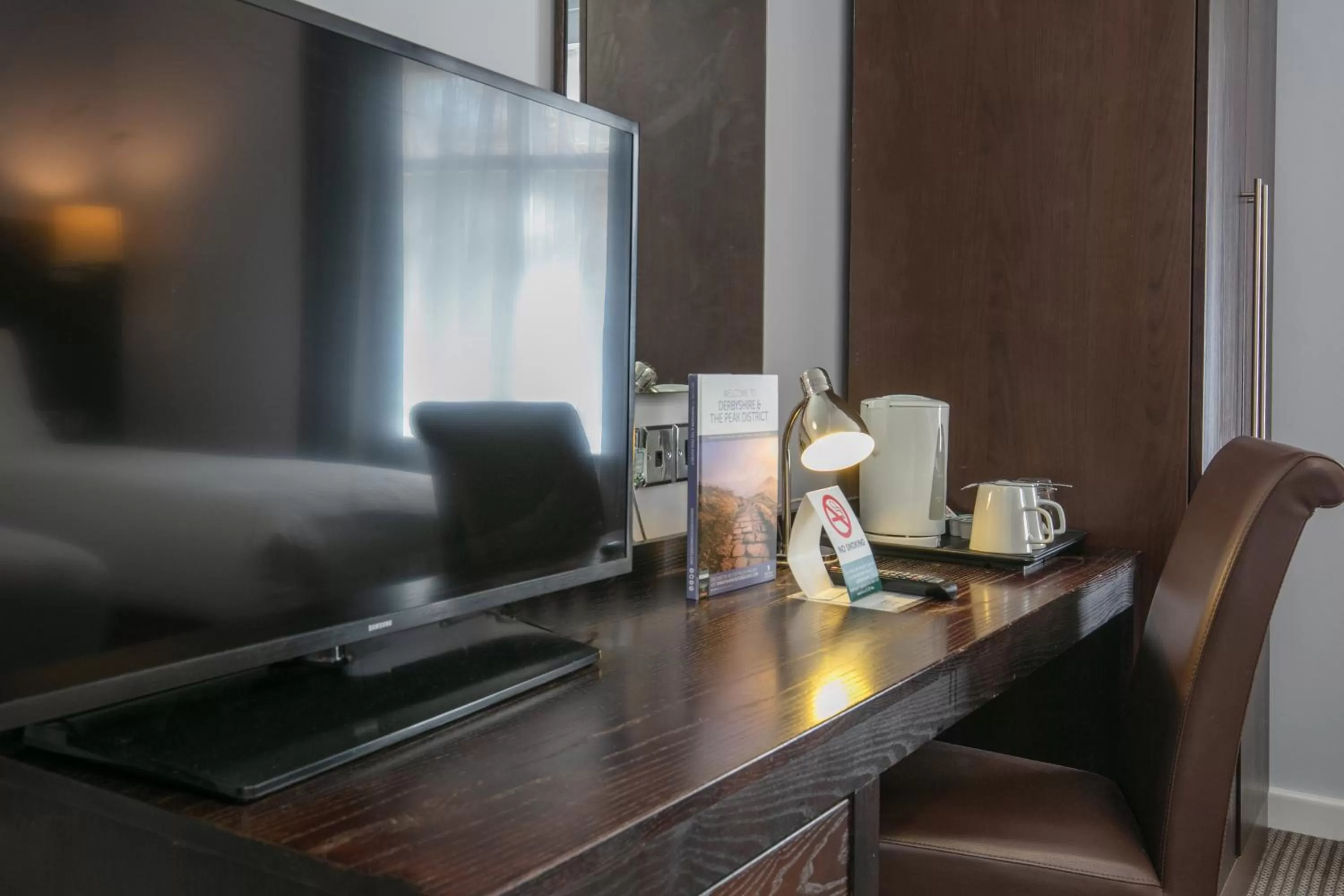 TV and multimedia in The Stuart Hotel, Sure Hotel Collection by Best Western