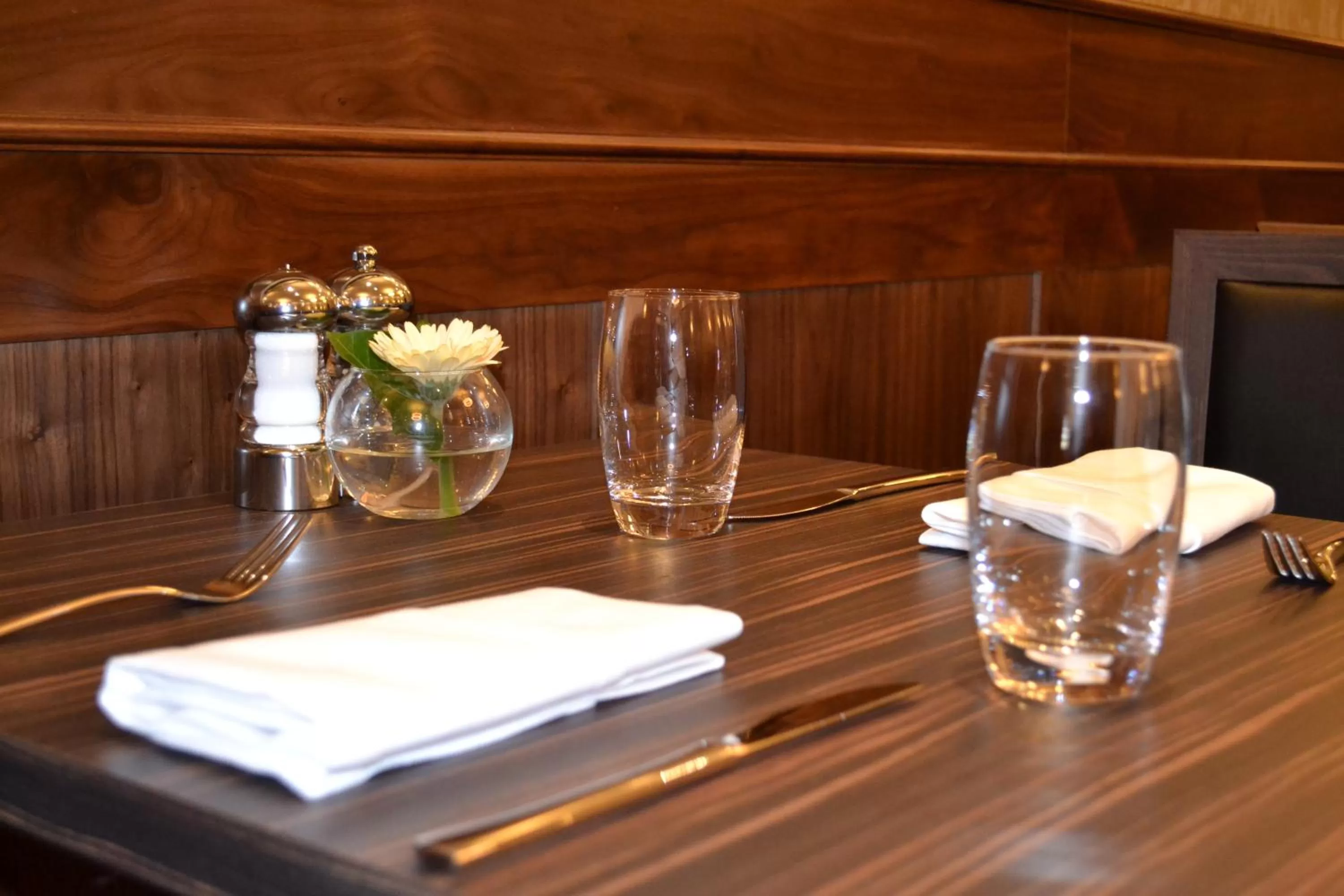 Restaurant/places to eat in Atholl Hotel