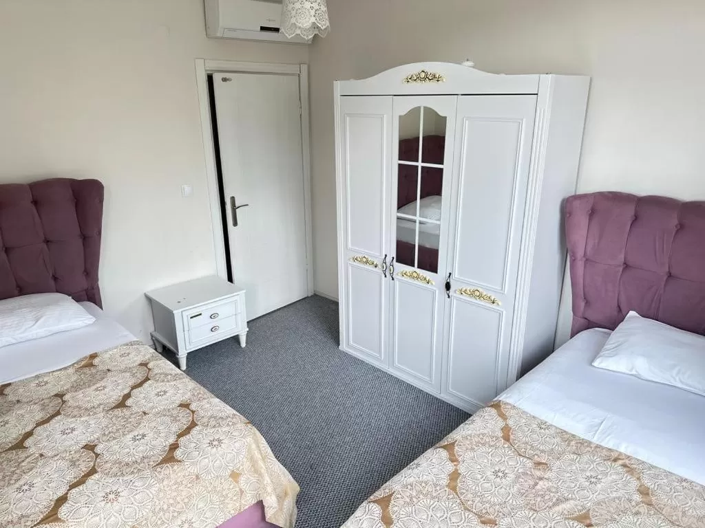 Bed in Bikka&Asell Suite Hotel