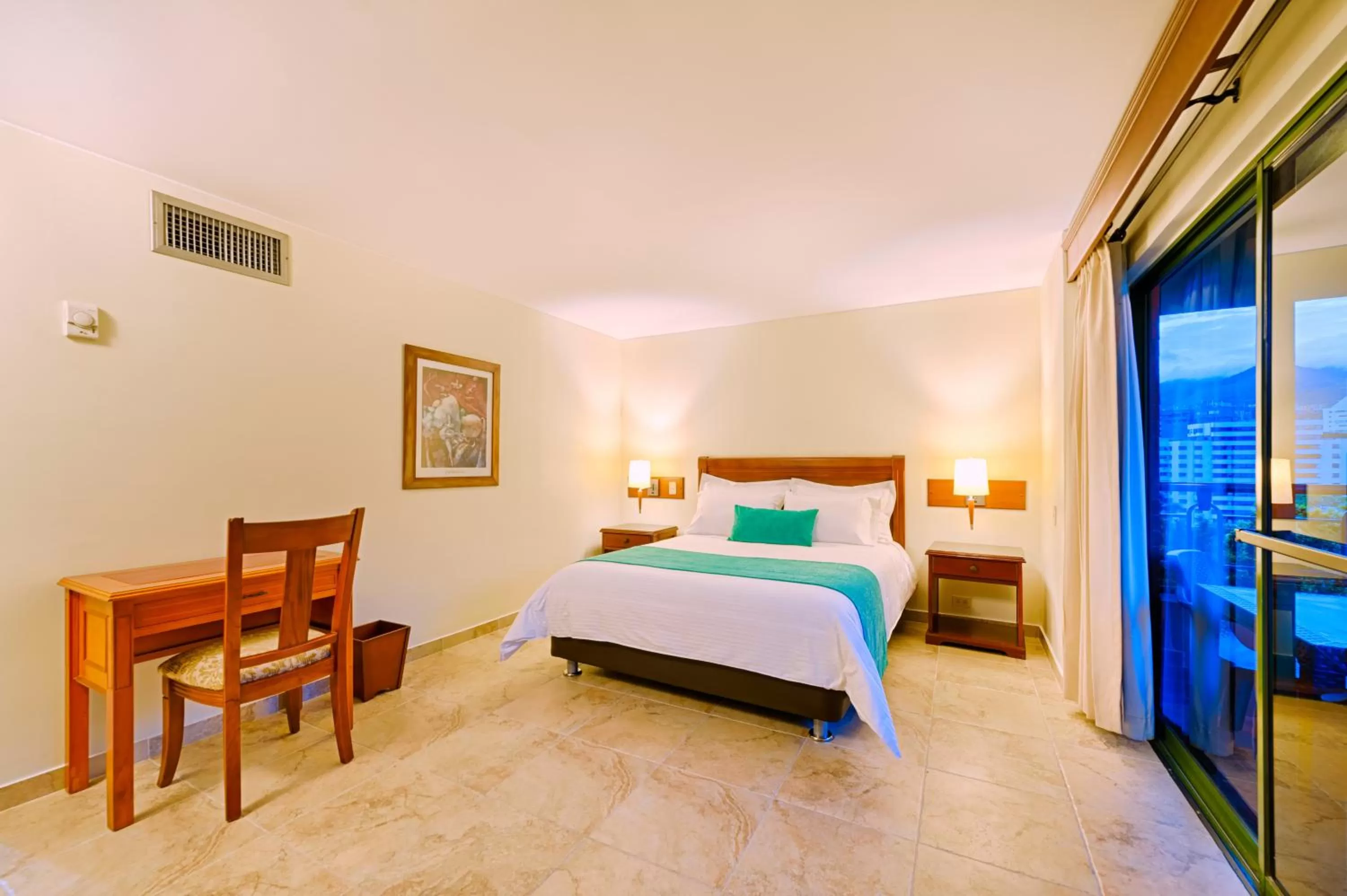 Bed in Hotel Obelisco