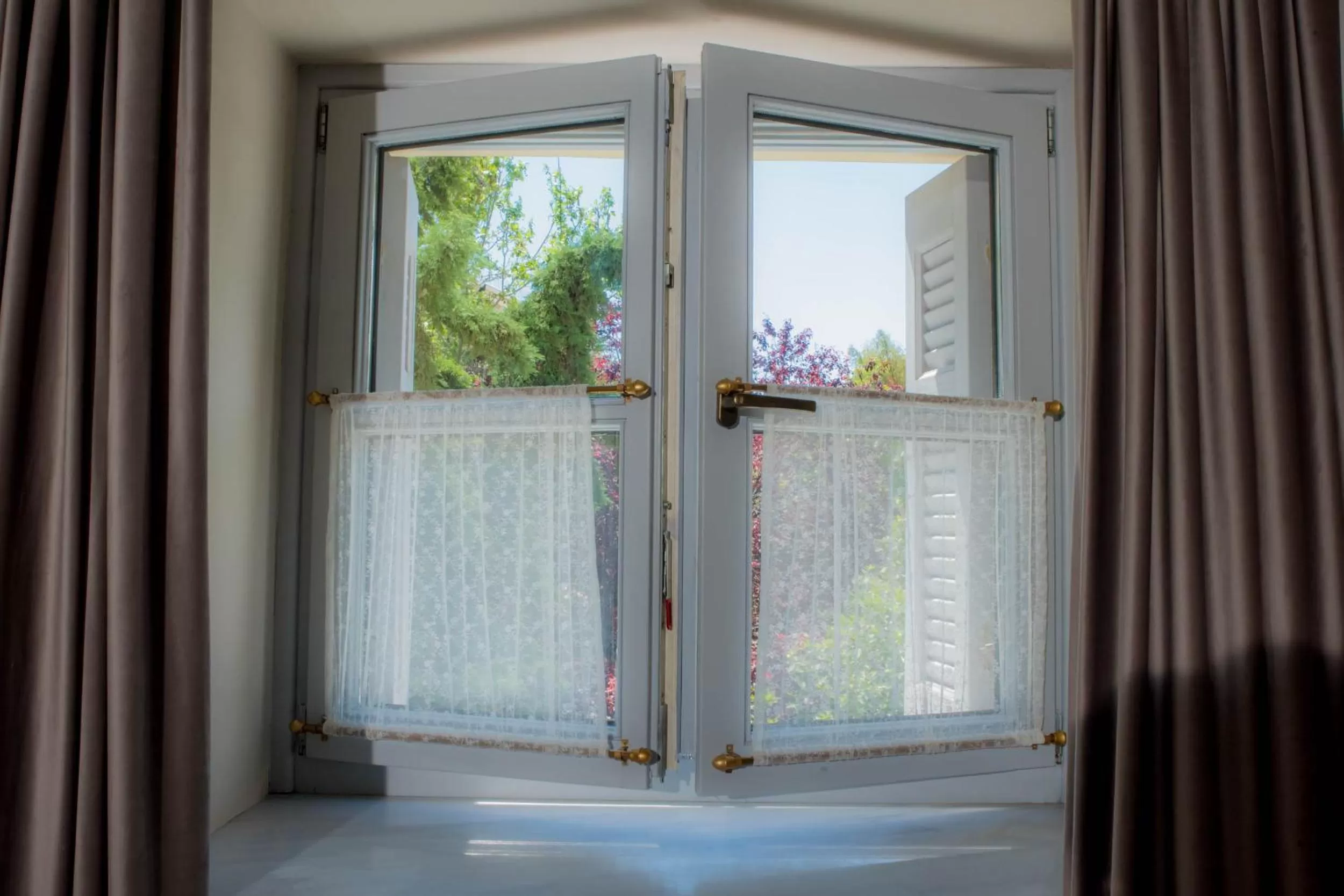 Kyria Boutique House