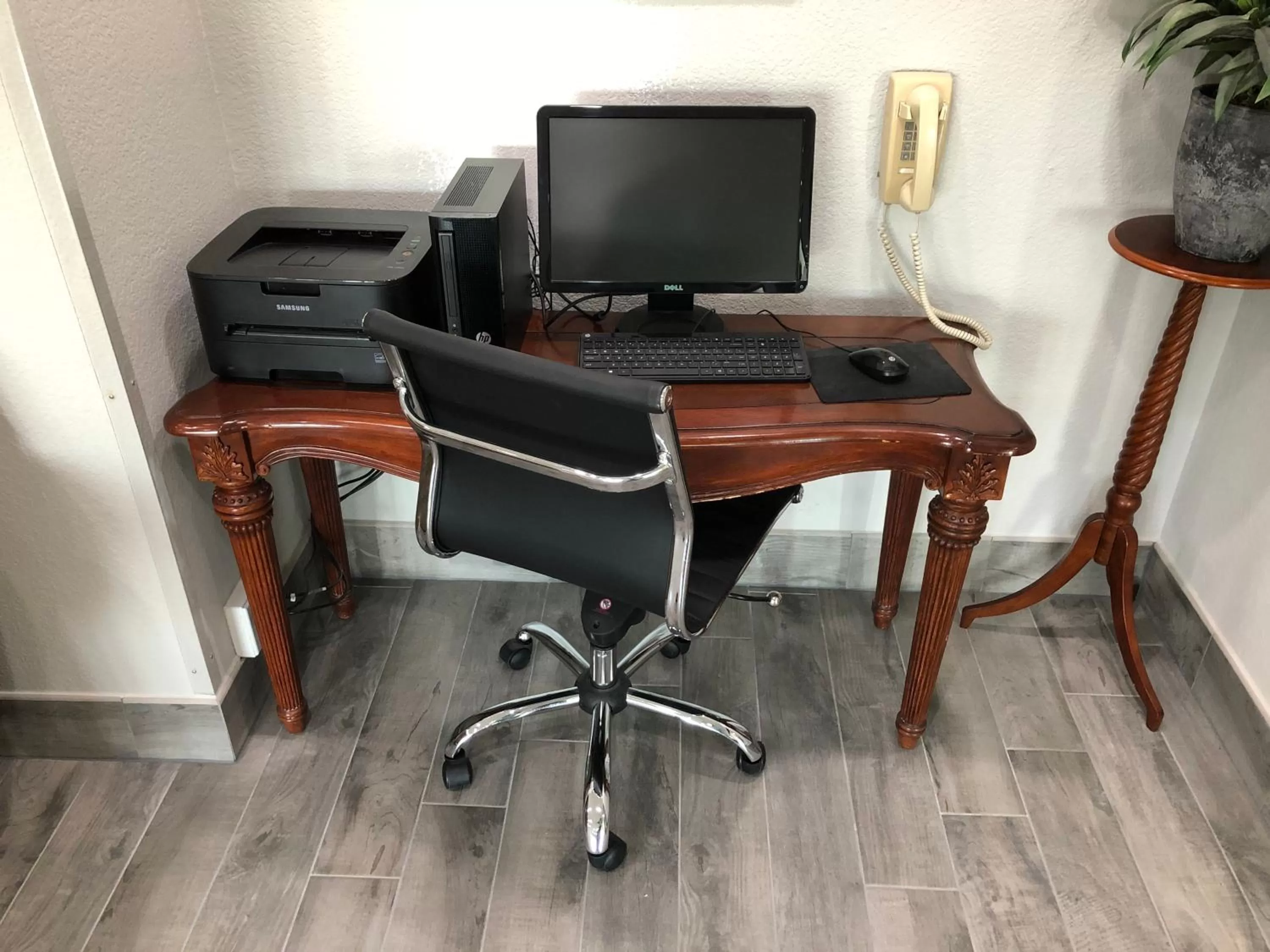 Business facilities in Lea County Inn