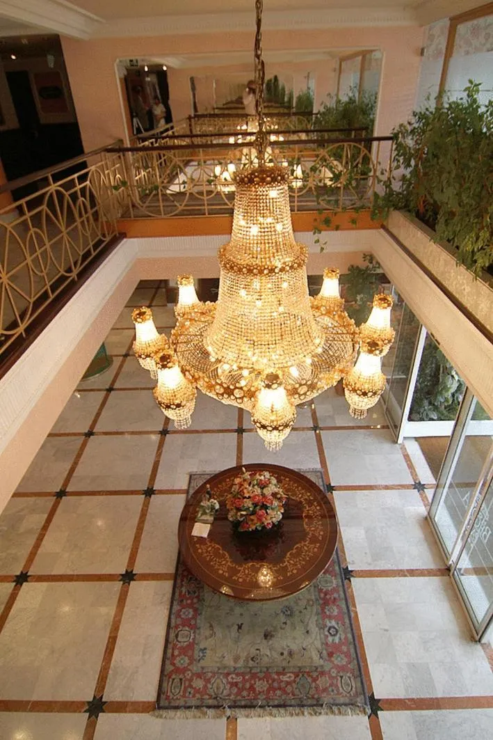 Lobby or reception in Hotel Begoña Park