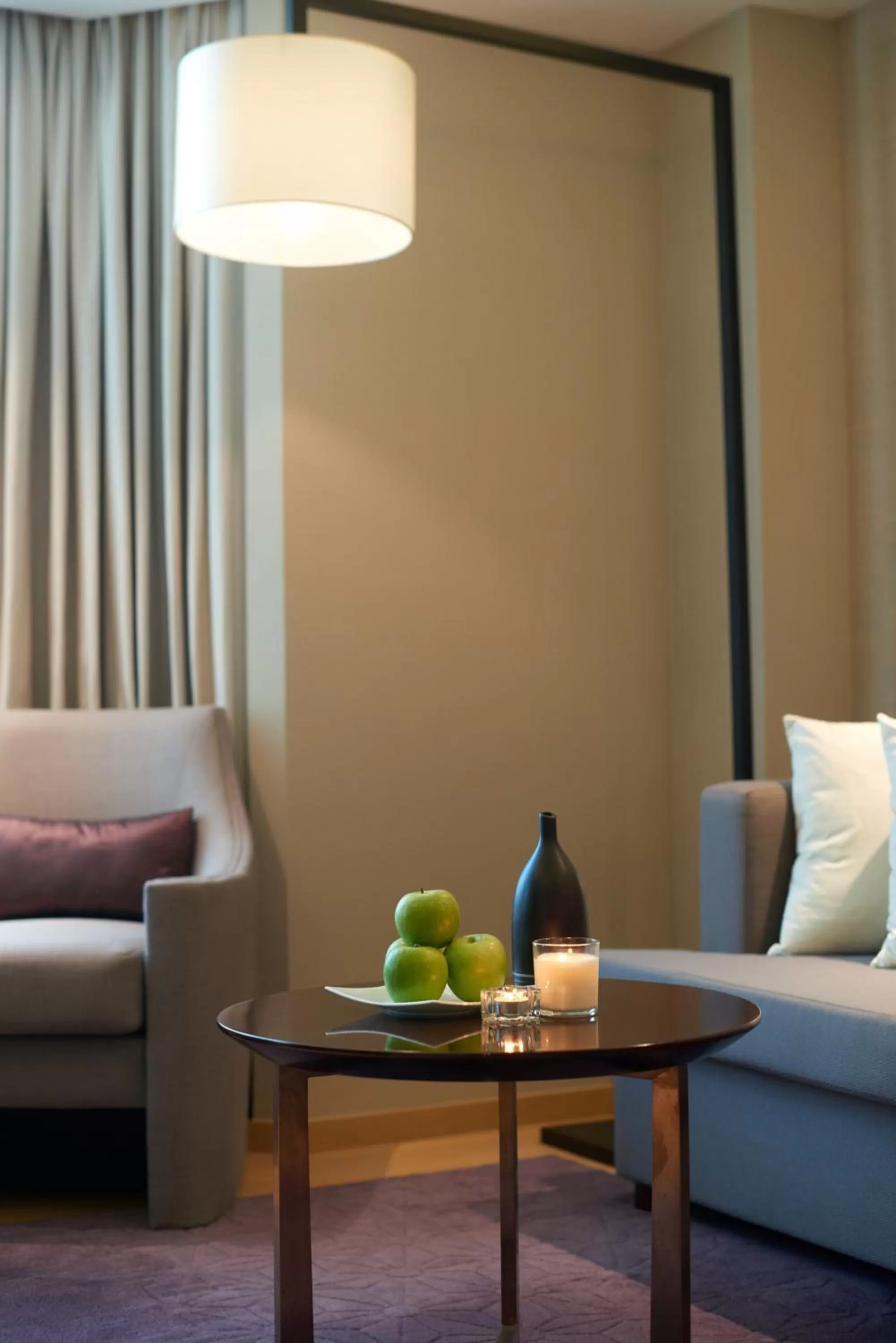 Decorative detail in Wharney Hotel