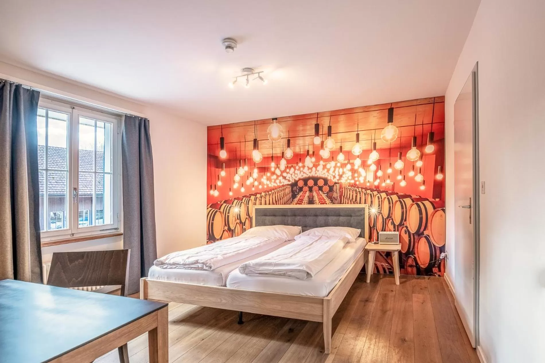 Bedroom, Bed in Hirschen Erlinsbach Swiss Quality