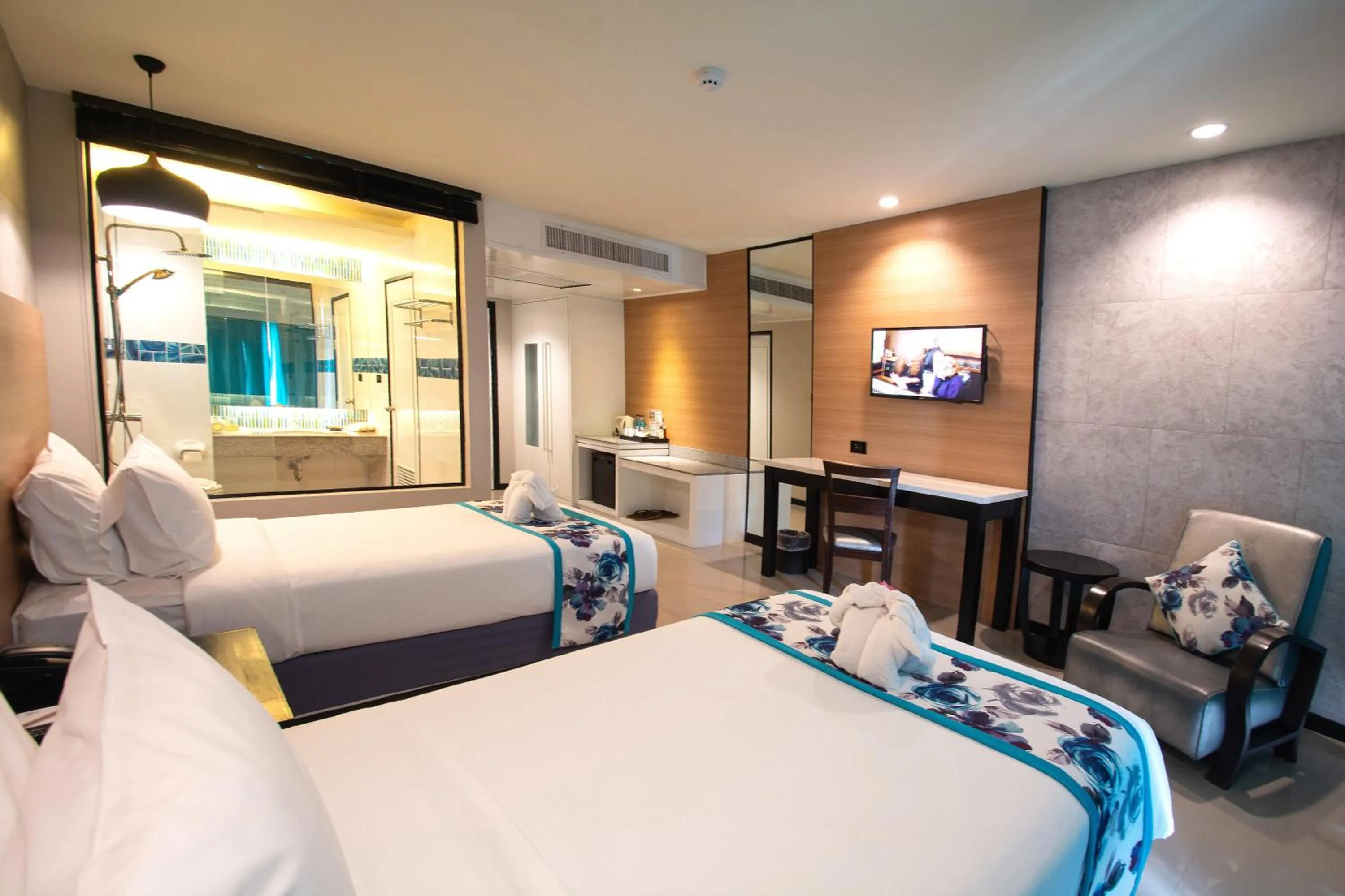 Photo of the whole room, Bed in Peach Hill Resort - SHA Extra Plus