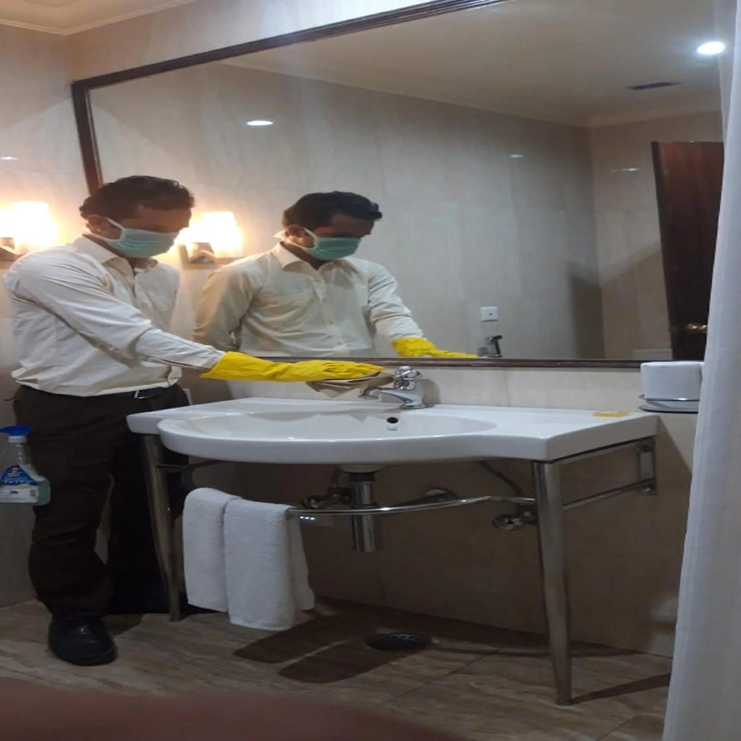 Staff in The Hadoti Palace, Bundi