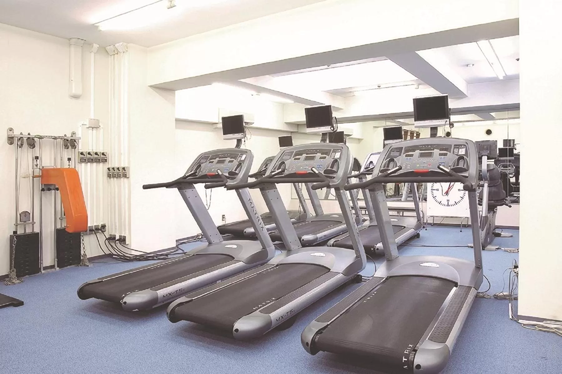 Fitness centre/facilities in ANA Crowne Plaza Fukuoka by IHG