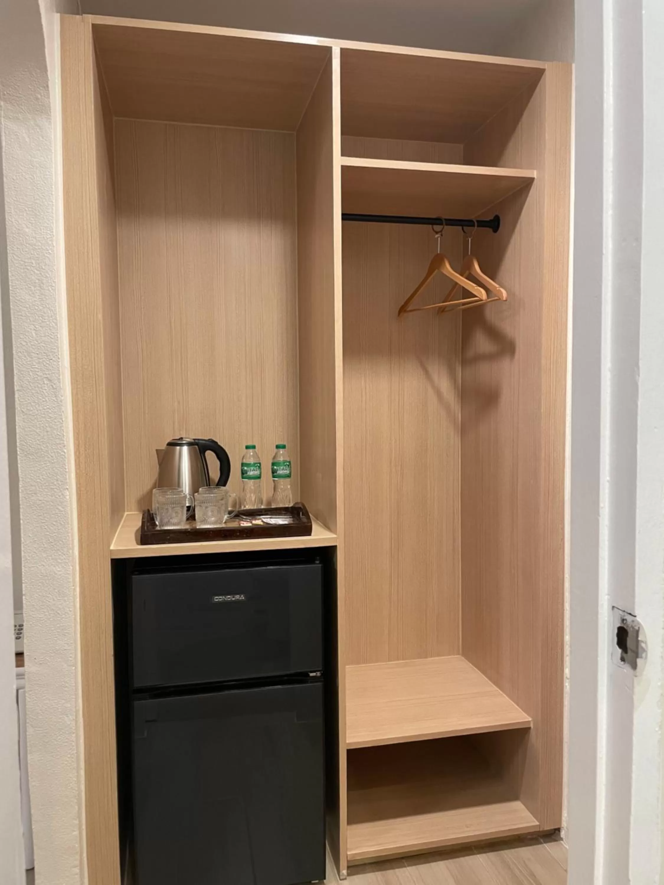 Coffee/tea facilities in Red Knight Gardens