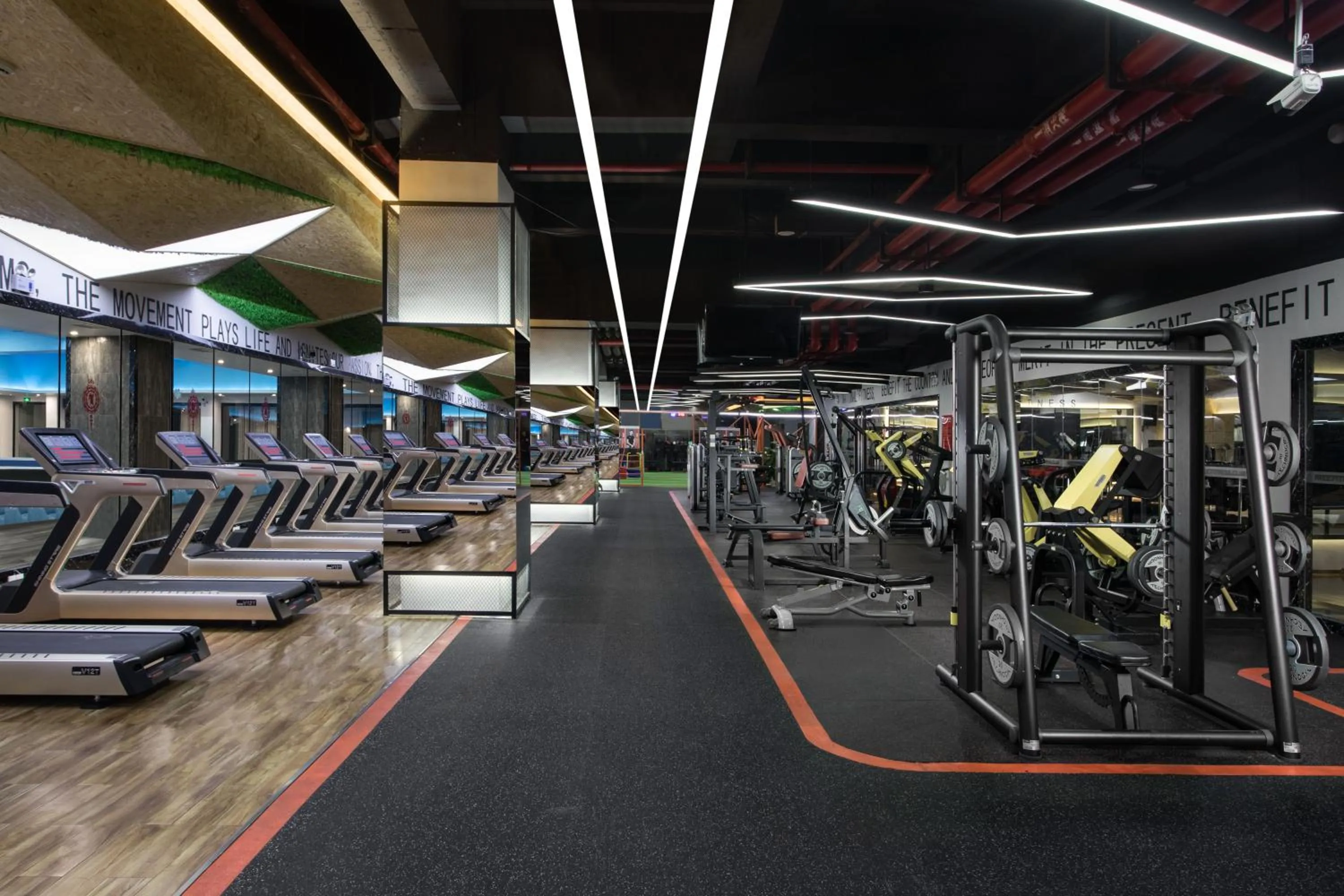 Fitness centre/facilities in Holiday Inn Guiyang City Center by IHG